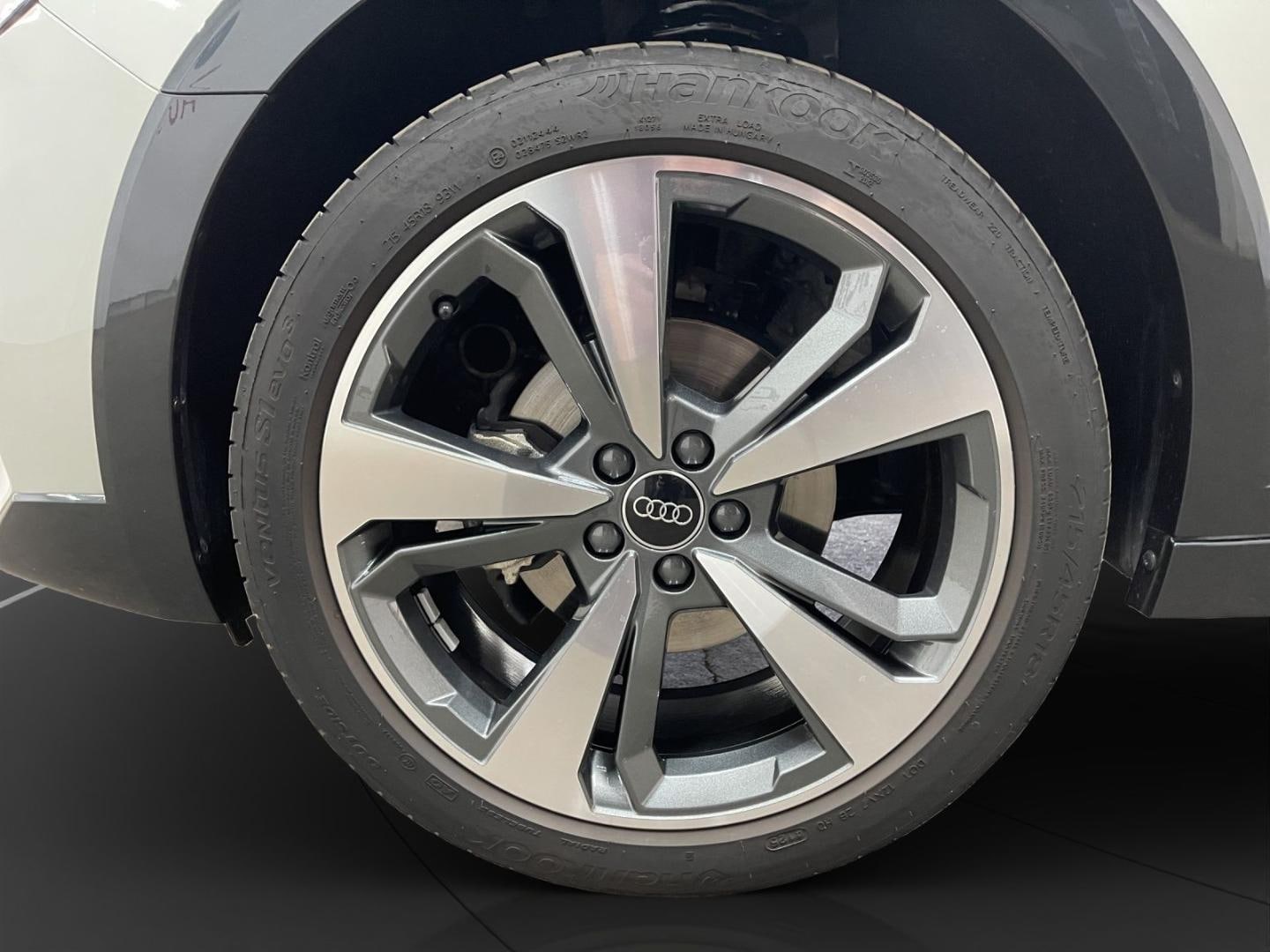 Bild über Audi A1 allstreet 35 TFSI S tronic - für weitere Informationen kontaktieren Sie den Audi Partner