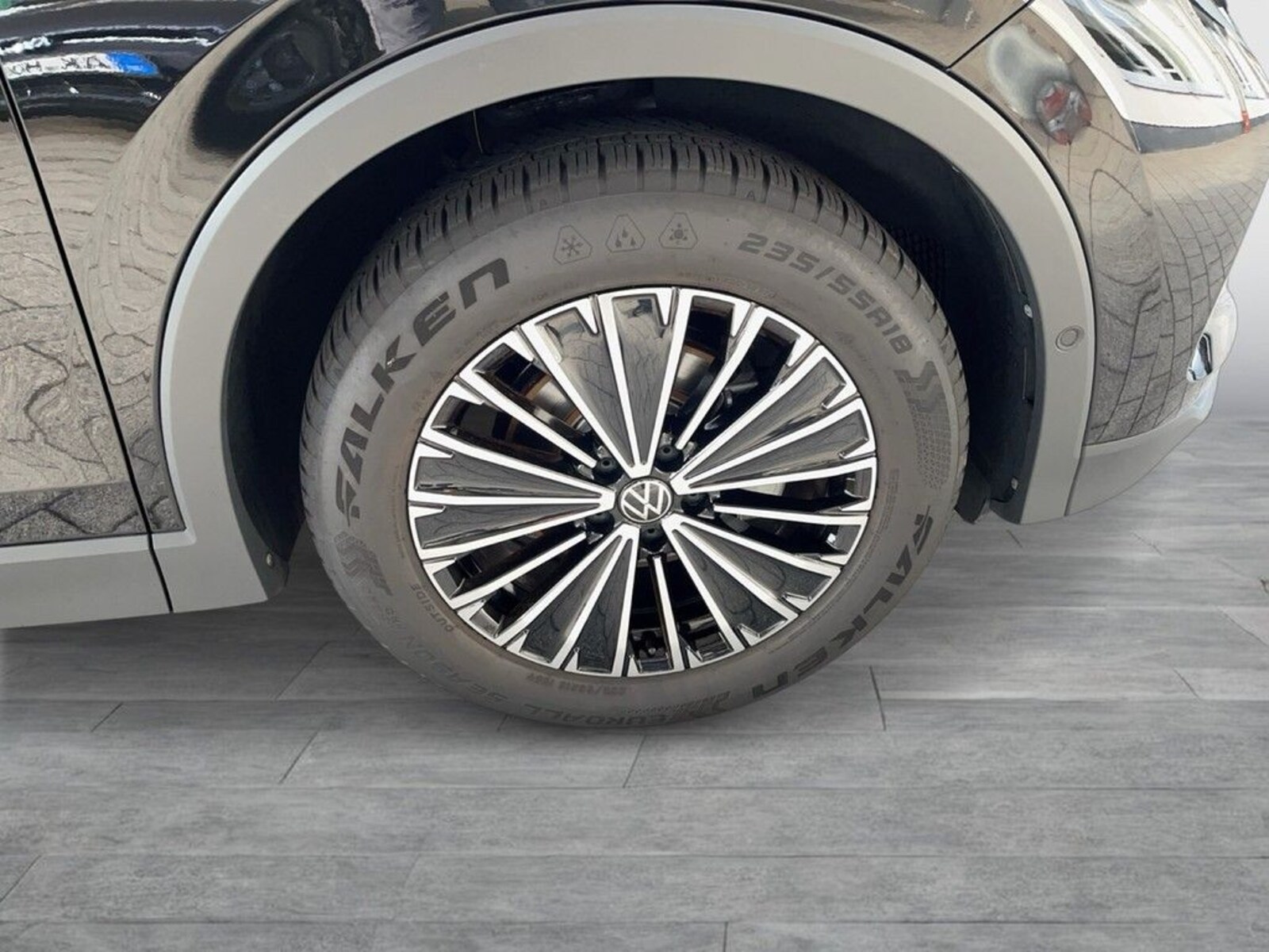 Volkswagen Tiguan – Bild 8