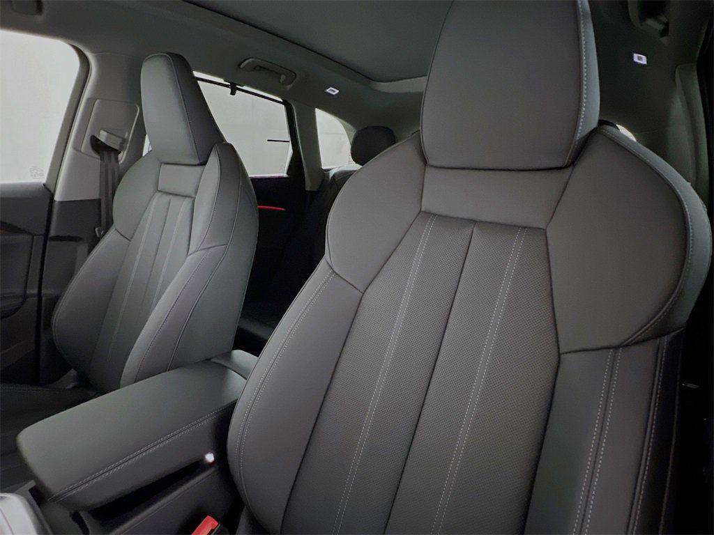 2025 Audi Q5 Premium Plus - Photo 10