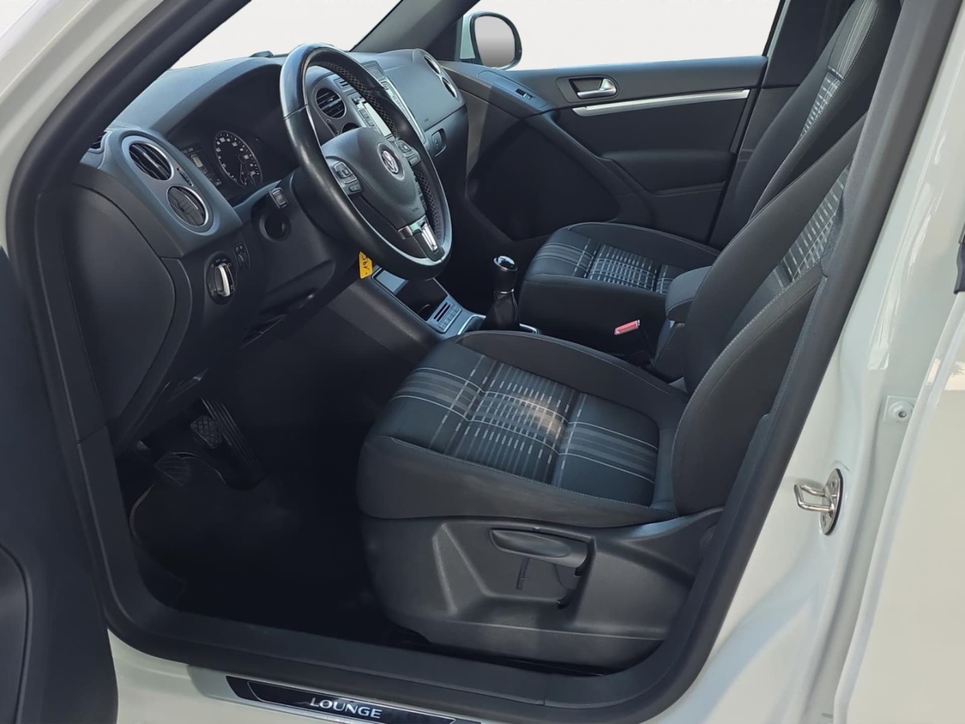 Volkswagen Tiguan LOUNGE Sport & Style