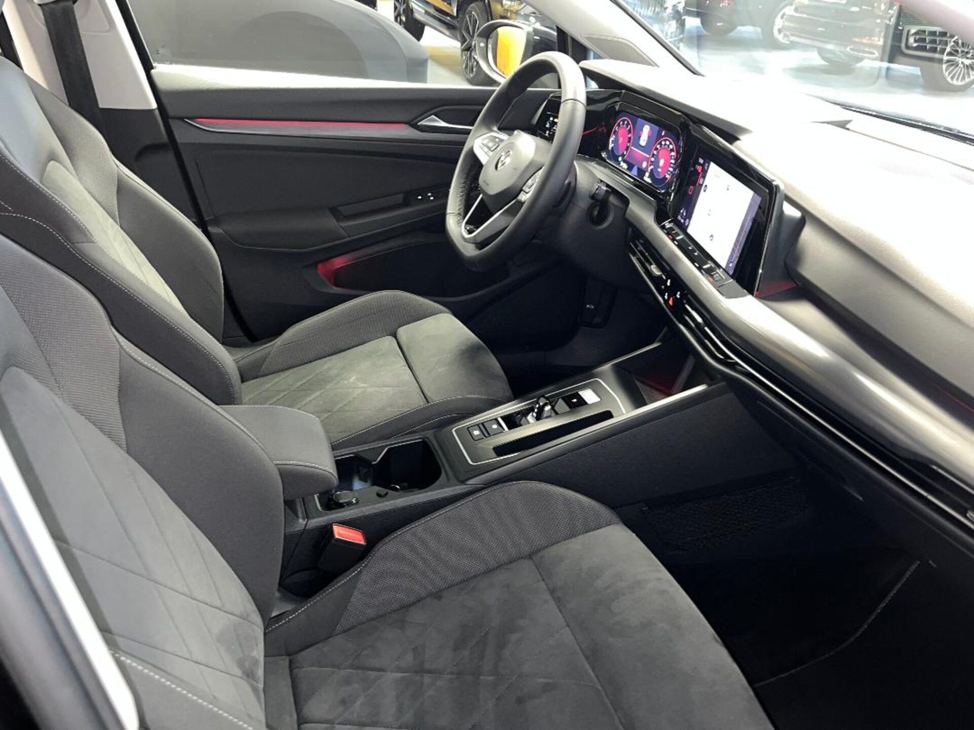 Volkswagen Golf Style
