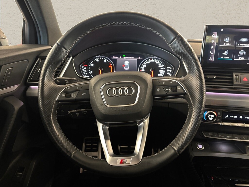 Bild som visar&nbsp;Audi Q5&nbsp;Q5 40 TDI quattro S line 204 hk S tronic - för mer information kontakta din Audi Partner