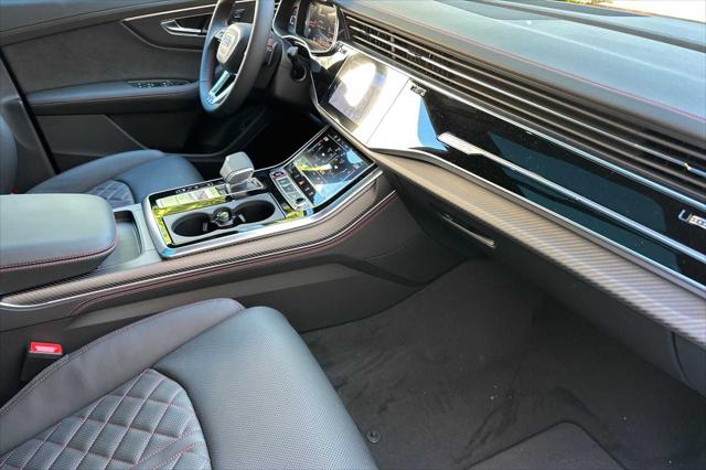 2025 Audi SQ8 Prestige - Photo 13