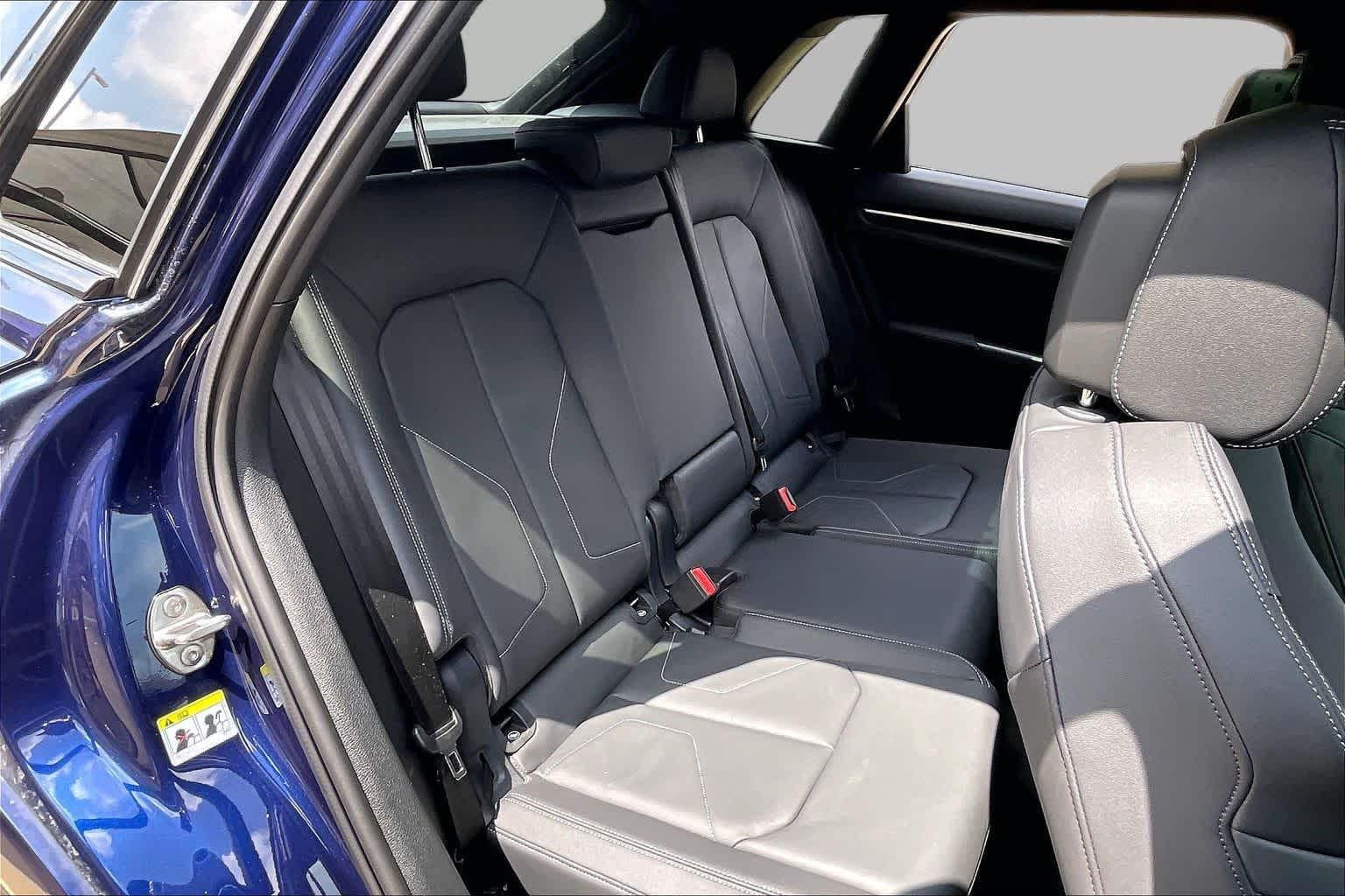 2025 Audi Q3 S Line Premium - Photo 19