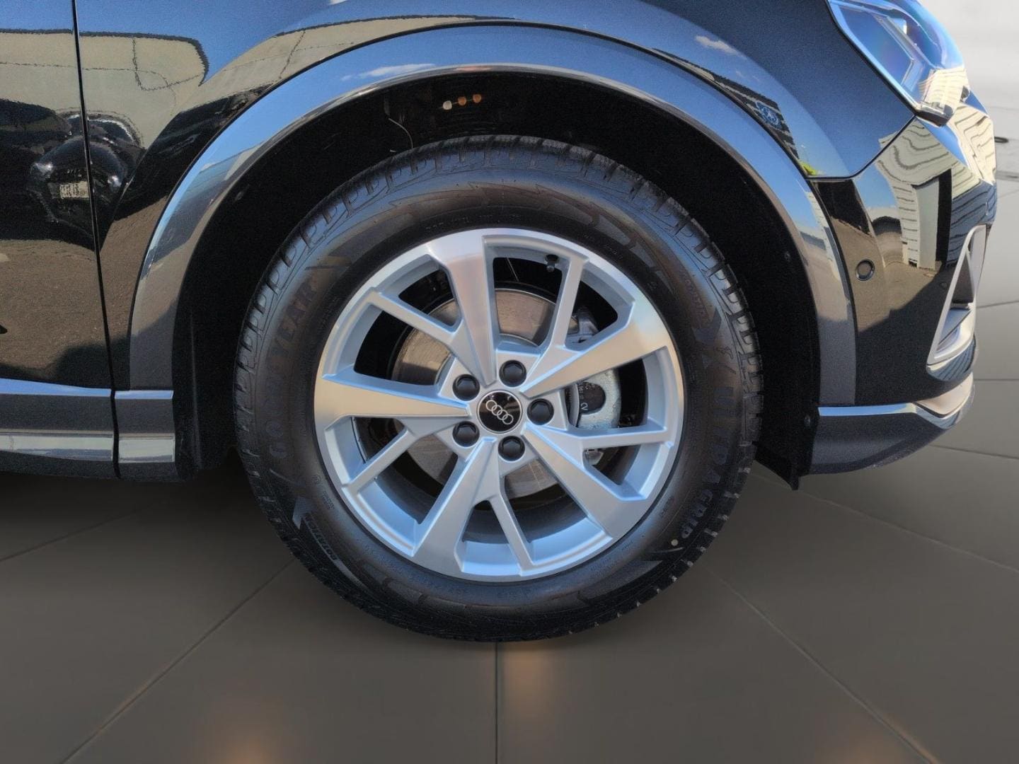 Bild über Audi Q3 TFSI 110 kW S tronic - für weitere Informationen kontaktieren Sie den Audi Partner