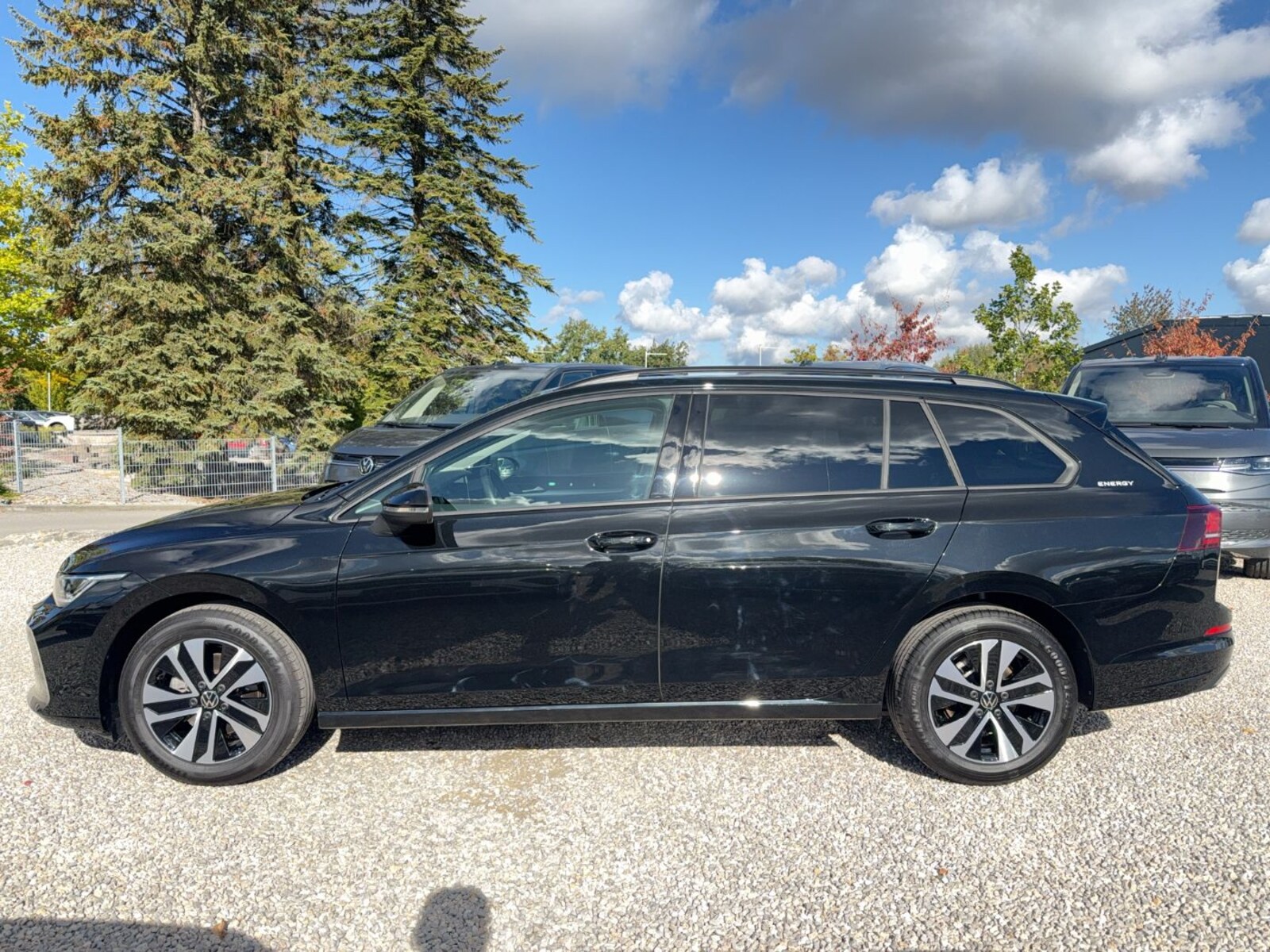 Volkswagen Golf Variant – Bild 3