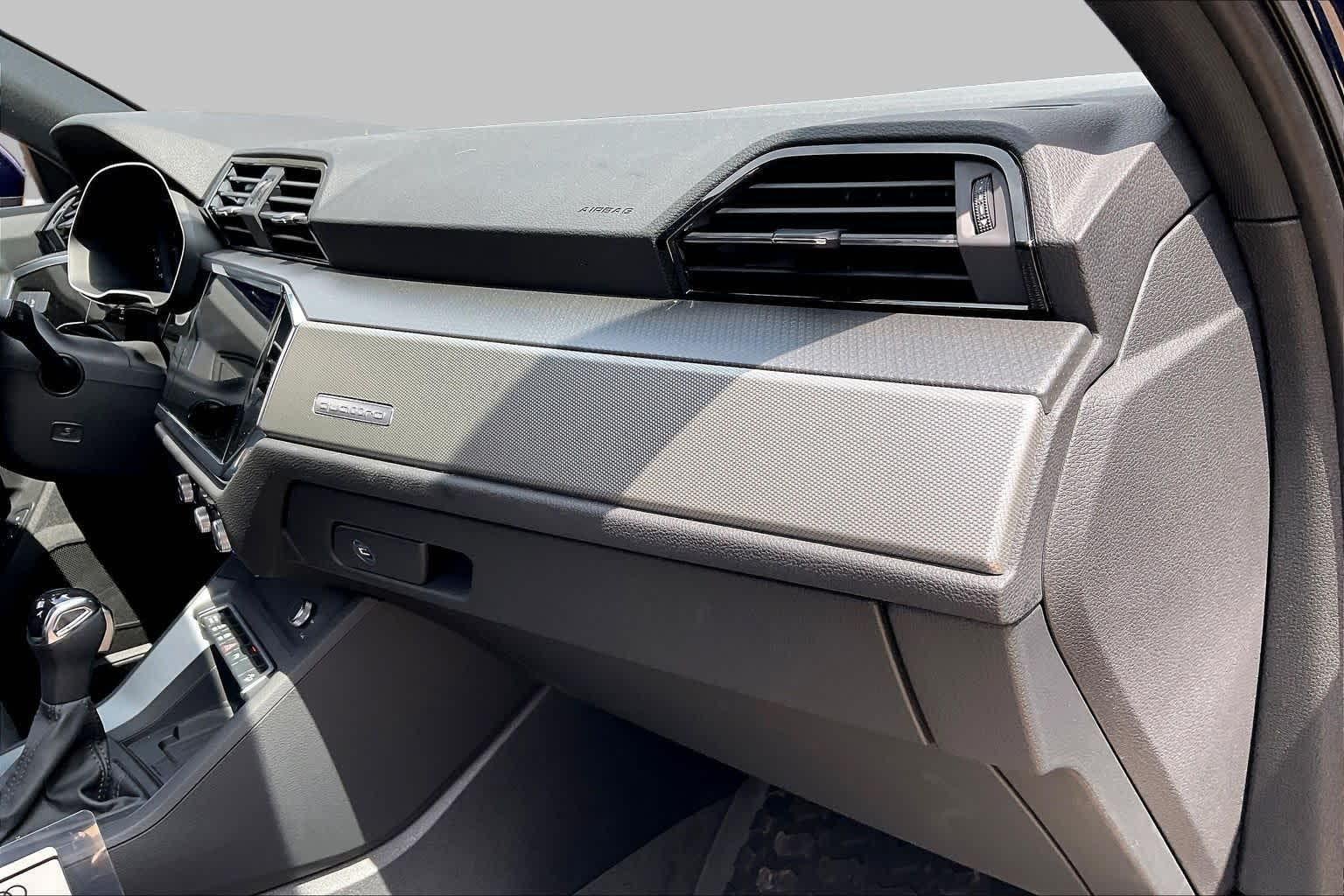 2025 Audi Q3 S Line Premium - Photo 18