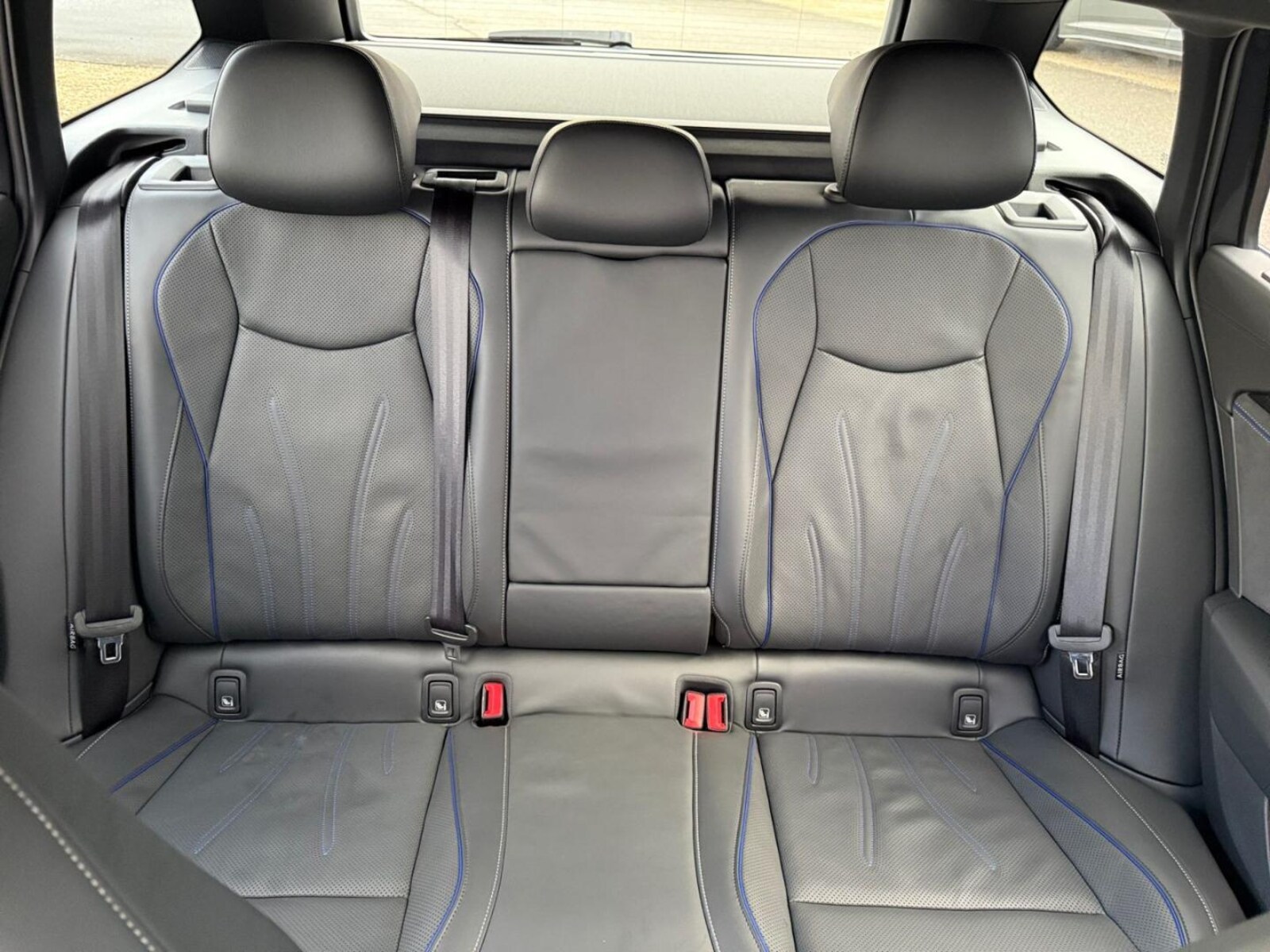 Volkswagen Passat – Bild 13