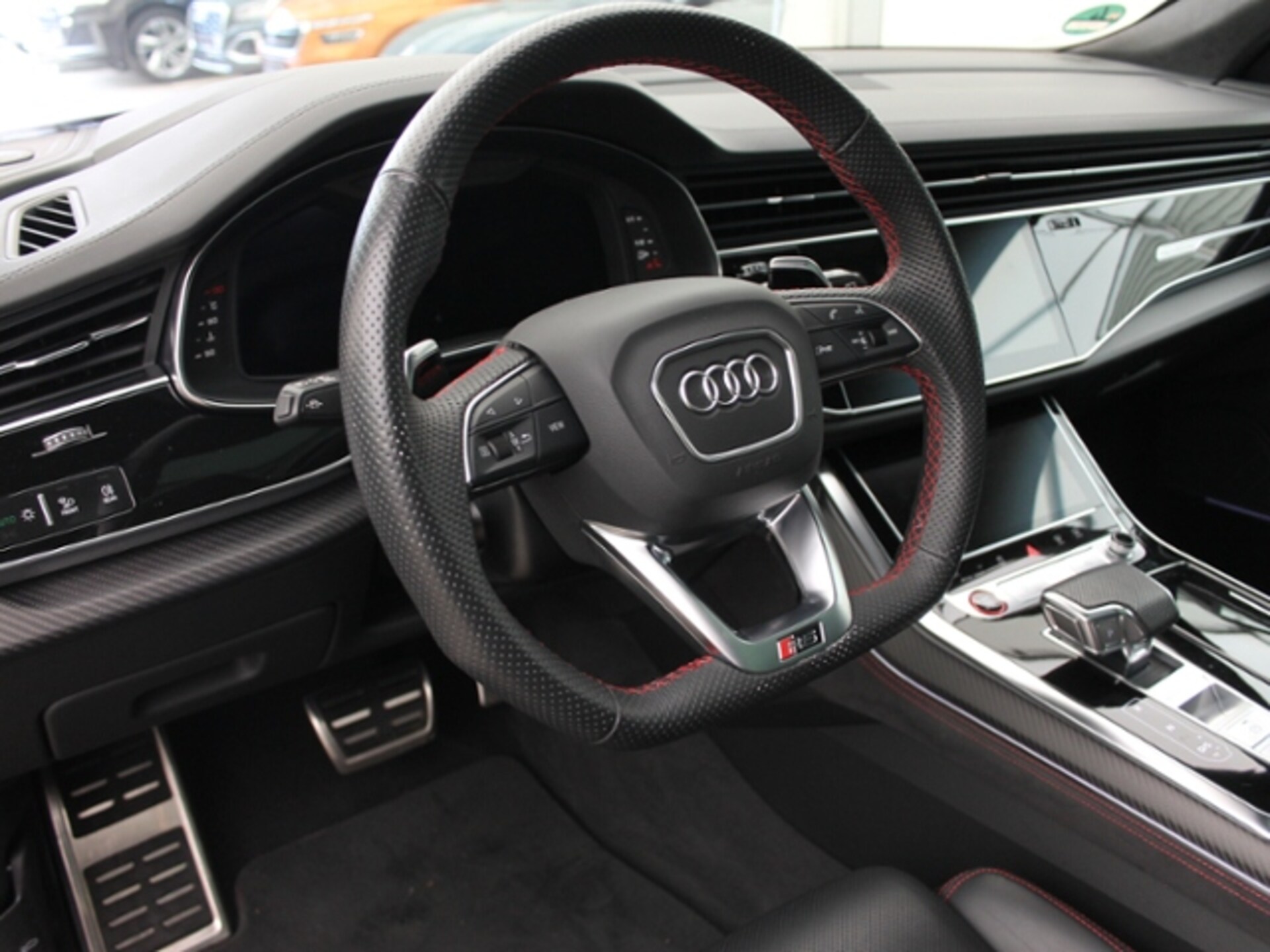 Audi RS Q8 SUV