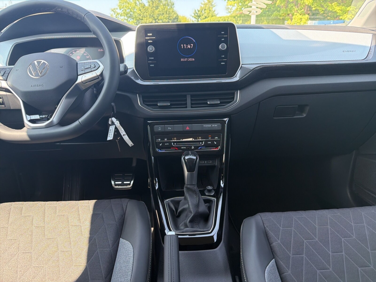 Volkswagen T-Cross – Bild 14