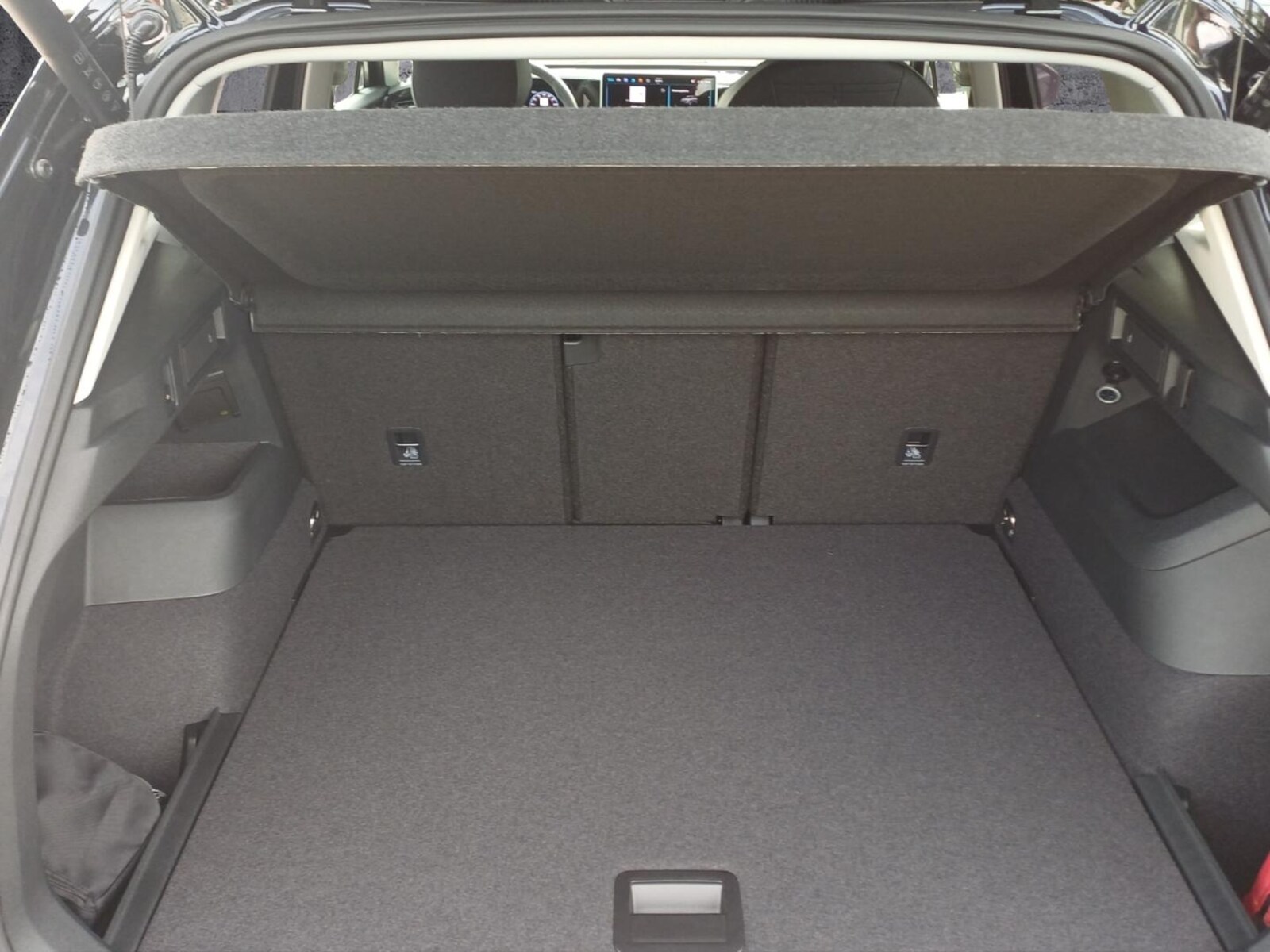 Volkswagen Tiguan – Bild 13