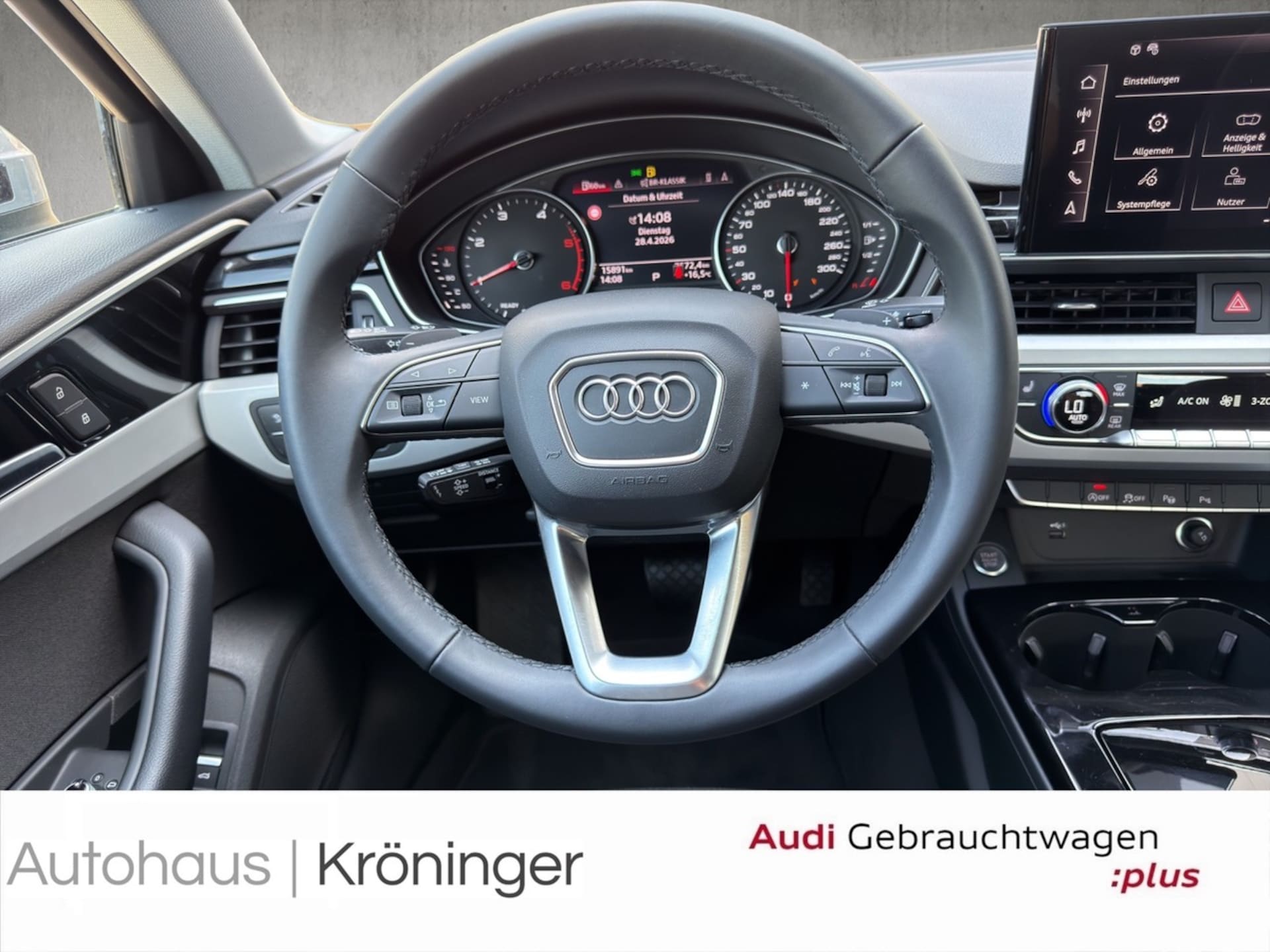 Audi A4 Limousine