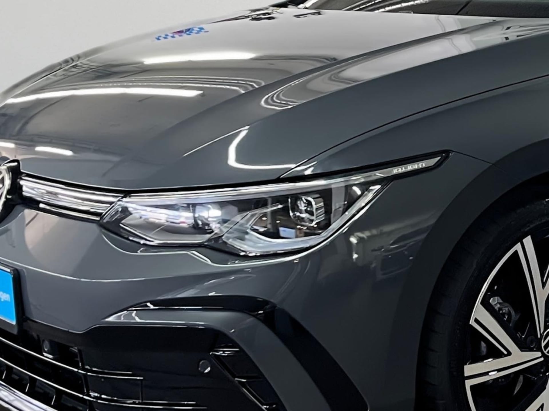 Volkswagen Golf R-Line