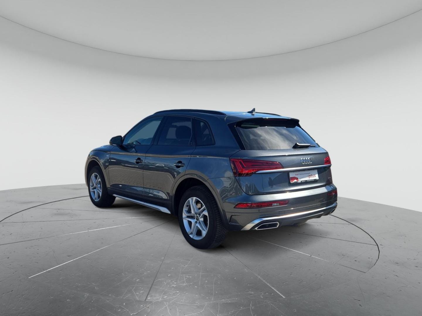 Bild über Audi Q5 40 TDI quattro 150 kW S tronic - für weitere Informationen kontaktieren Sie den Audi Partner