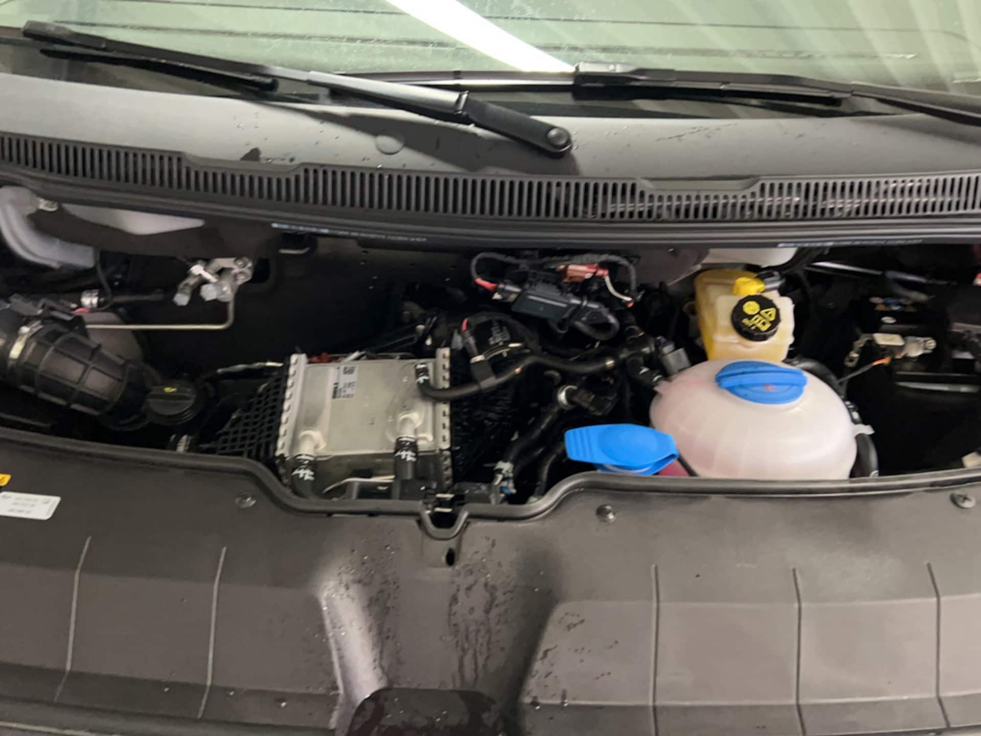 Volkswagen T6.1 Transporter Kombi kurzer Radstand