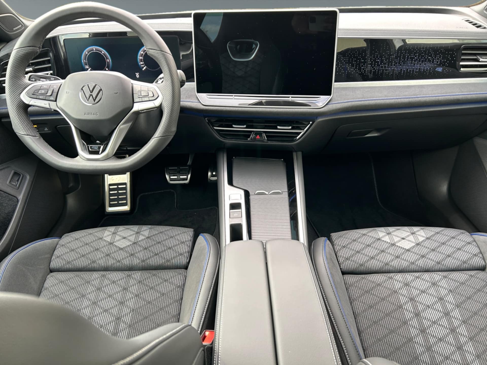Volkswagen Passat R-Line