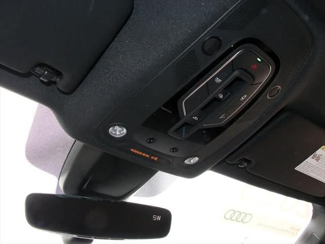 2025 AUDI SQ5 - Image 24