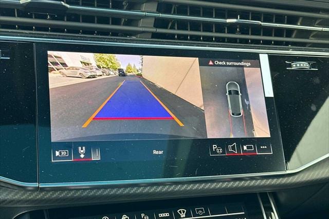 2025 Audi SQ8 Prestige - Photo 17