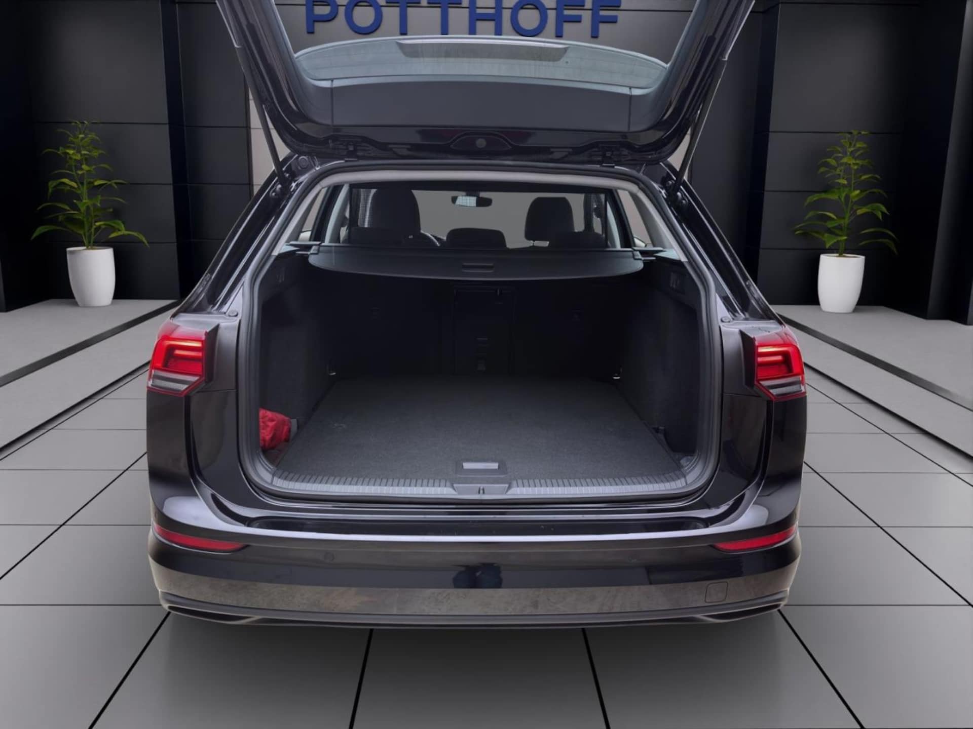 Volkswagen Golf Variant Life