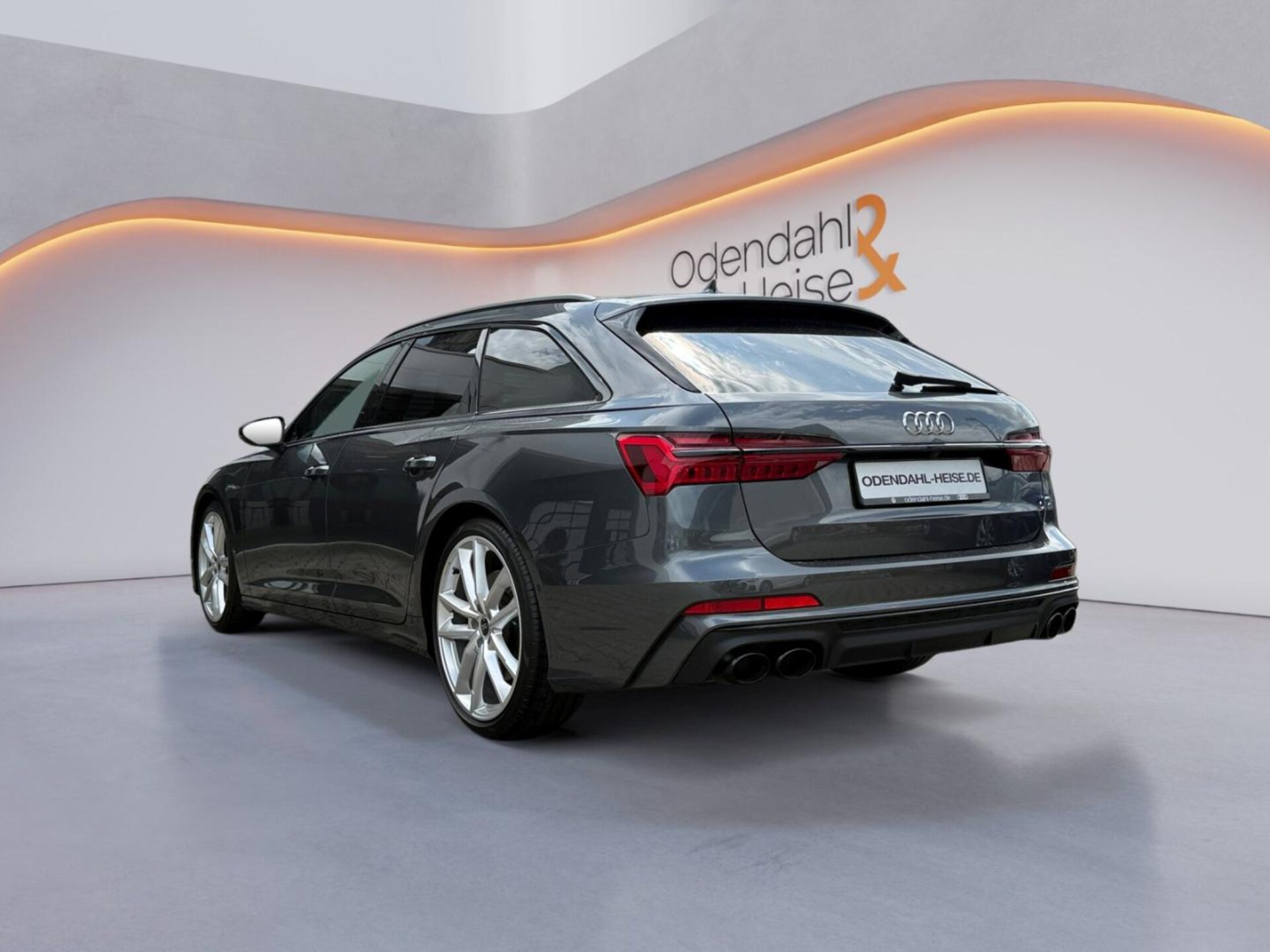 Audi S6 Avant