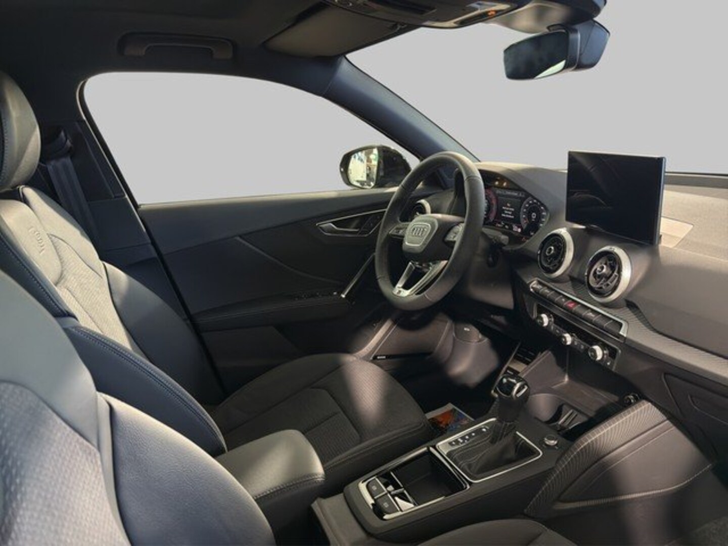 Bild über Audi Q2 S line 35 TFSI S tronic - für weitere Informationen kontaktieren Sie den Audi Partner