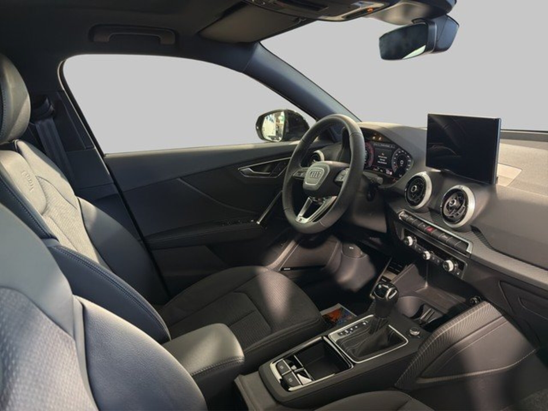 Audi Q2 S line
