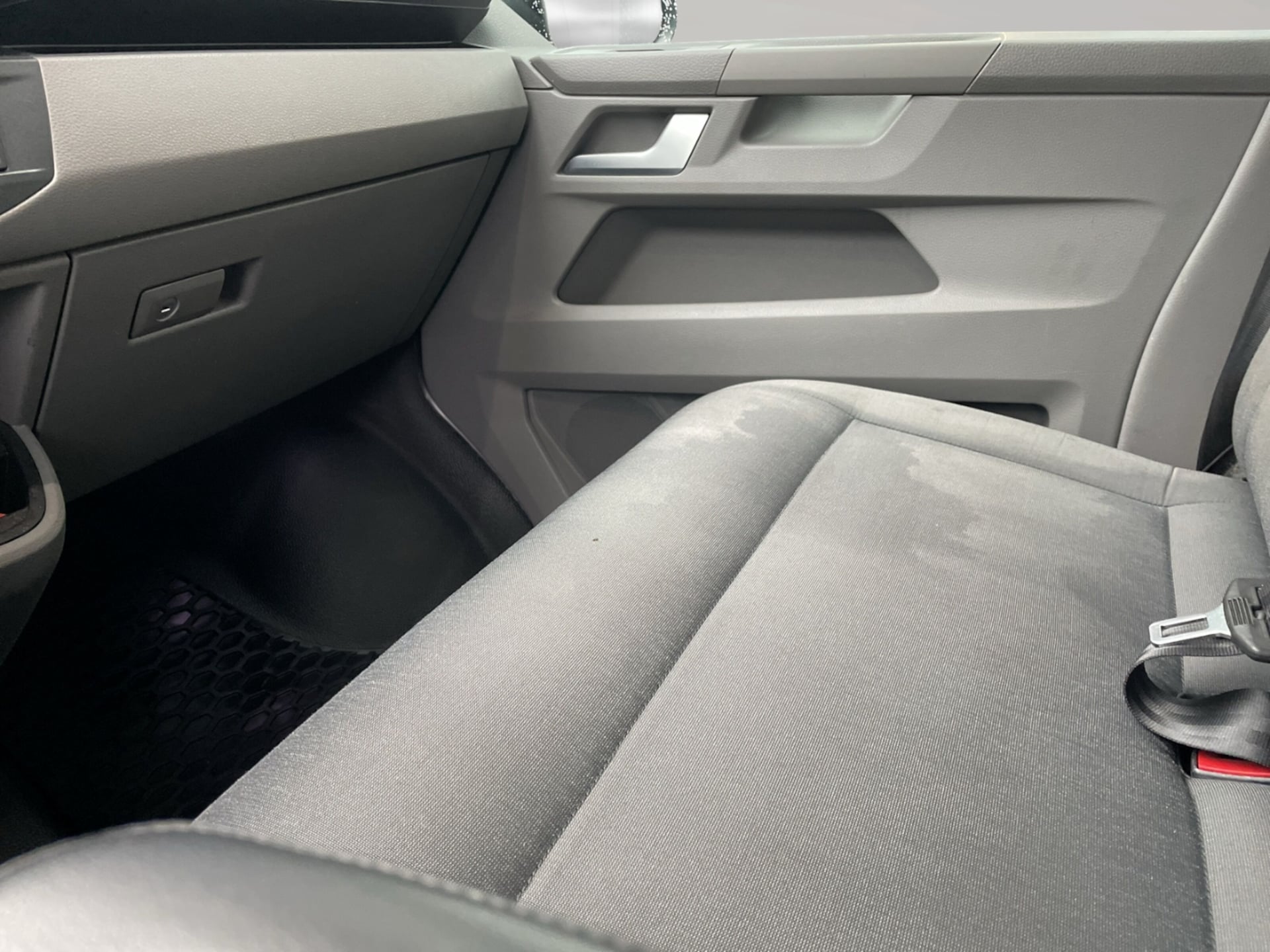 Volkswagen T6.1 Transporter Kasten kurzer Radstand