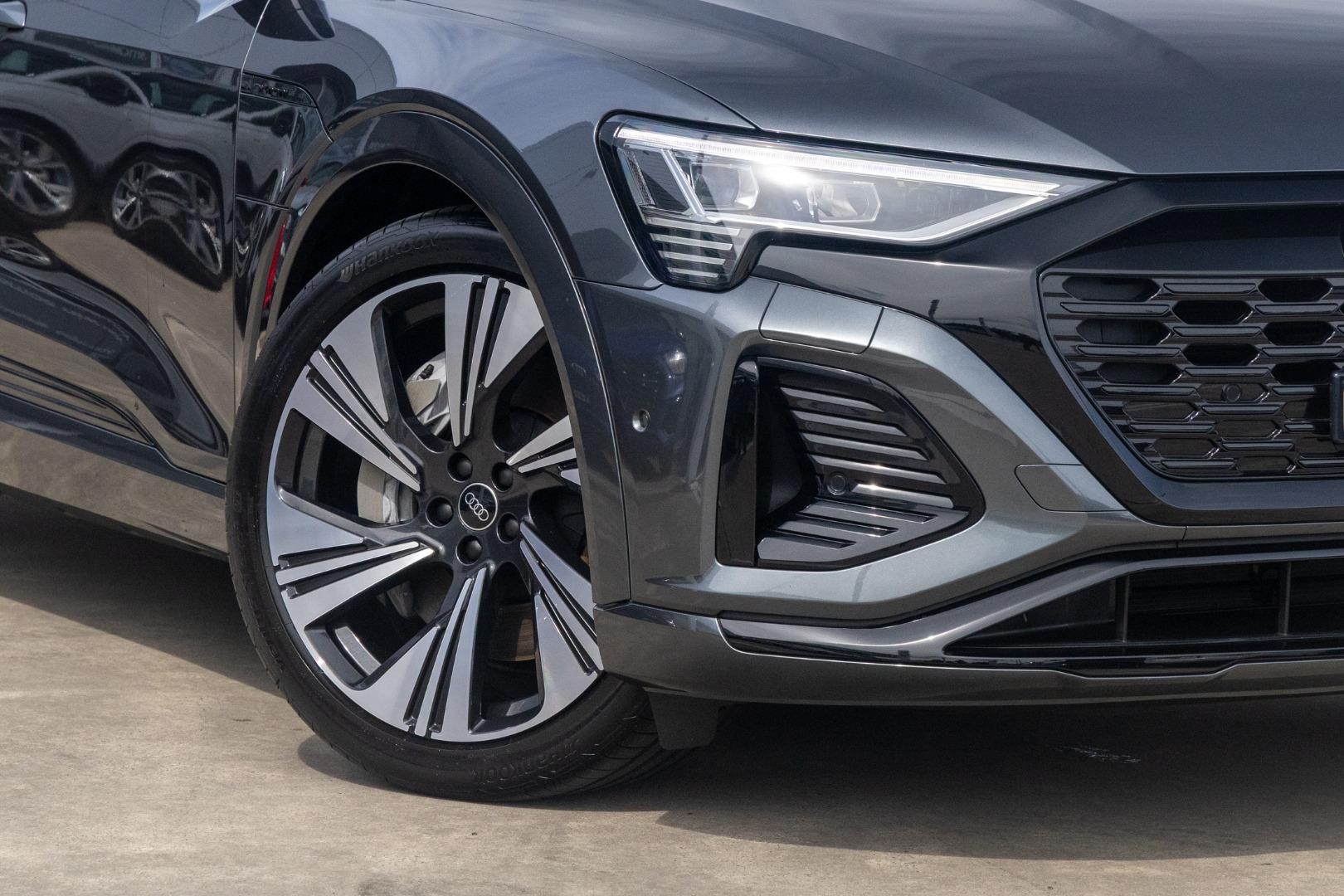 Image about Audi Q8 Sportback e-tron 55 e-tron quattro S line 300,00 kW