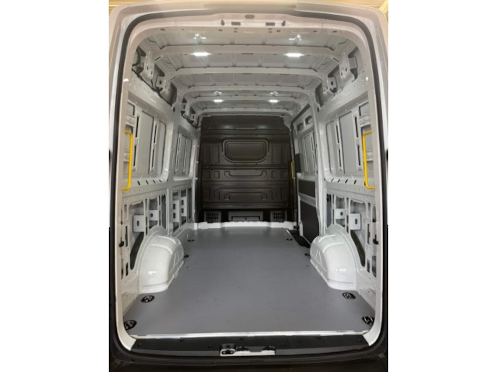 Volkswagen Crafter Kasten langer Radstand