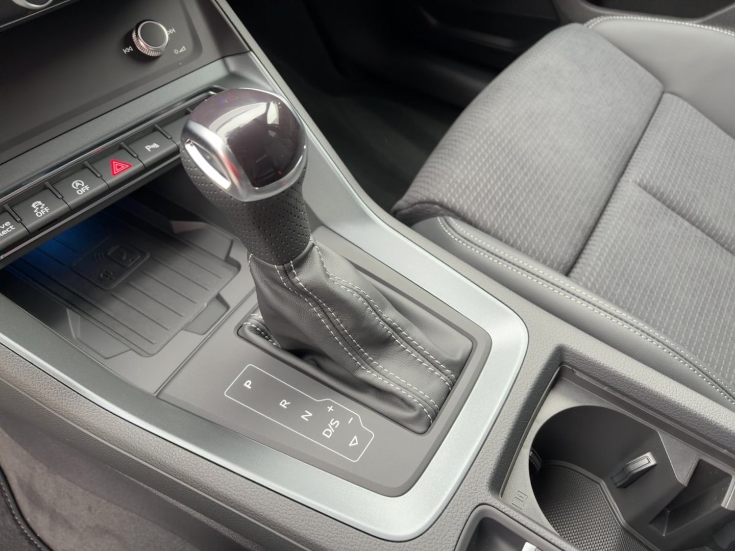 Bild über Audi Q3 Sportback S line 35 TFSI S tronic - für weitere Informationen kontaktieren Sie den Audi Partner