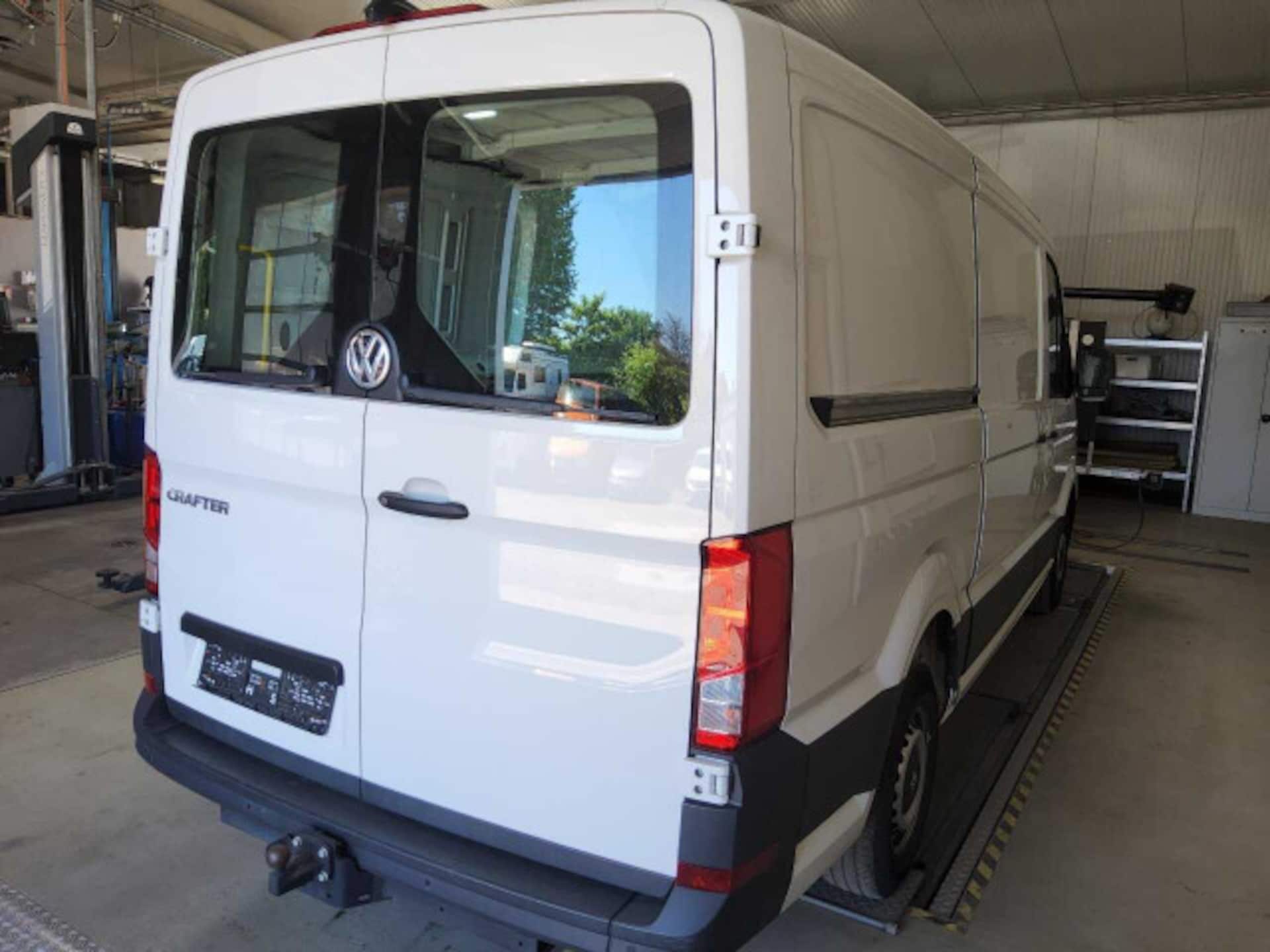 Volkswagen Crafter Kasten mittlerer Radstand