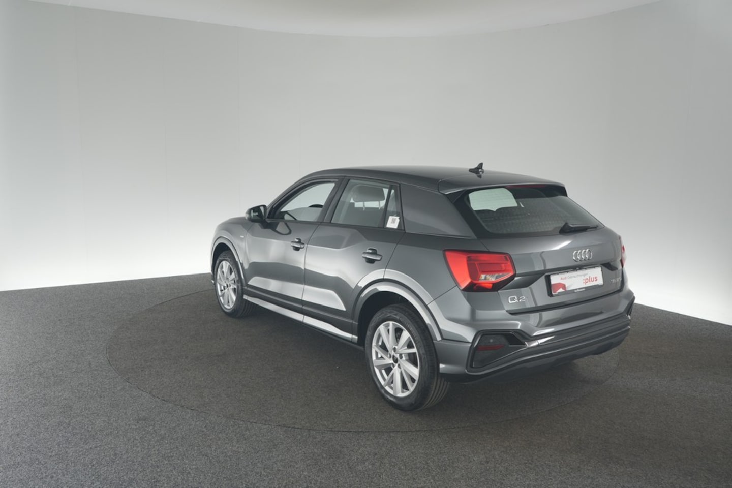 Bild über Audi Q2 S line 35 TFSI S tronic - für weitere Informationen kontaktieren Sie den Audi Partner