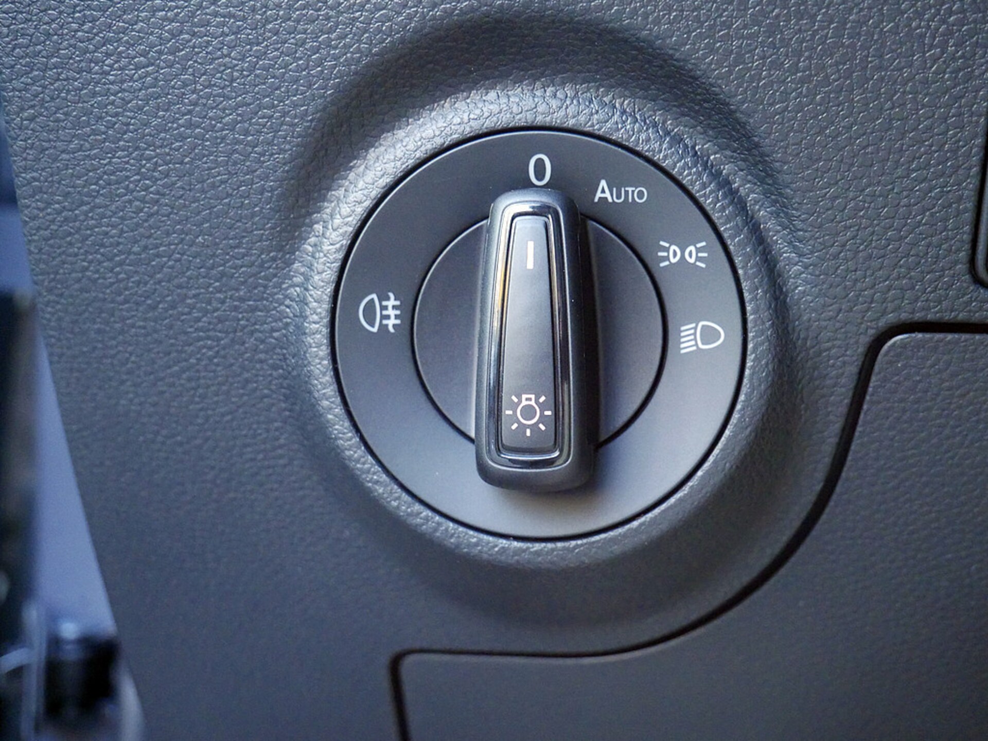 SEAT Arona FR