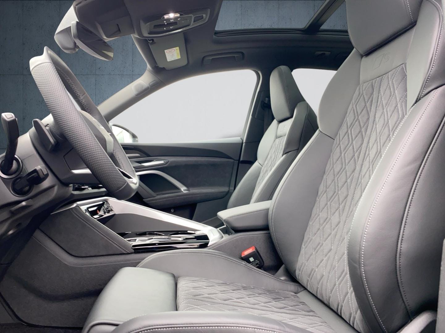 Bild über Audi Q5 Sportback TDI quattro 150 kW S tronic - für weitere Informationen kontaktieren Sie den Audi Partner