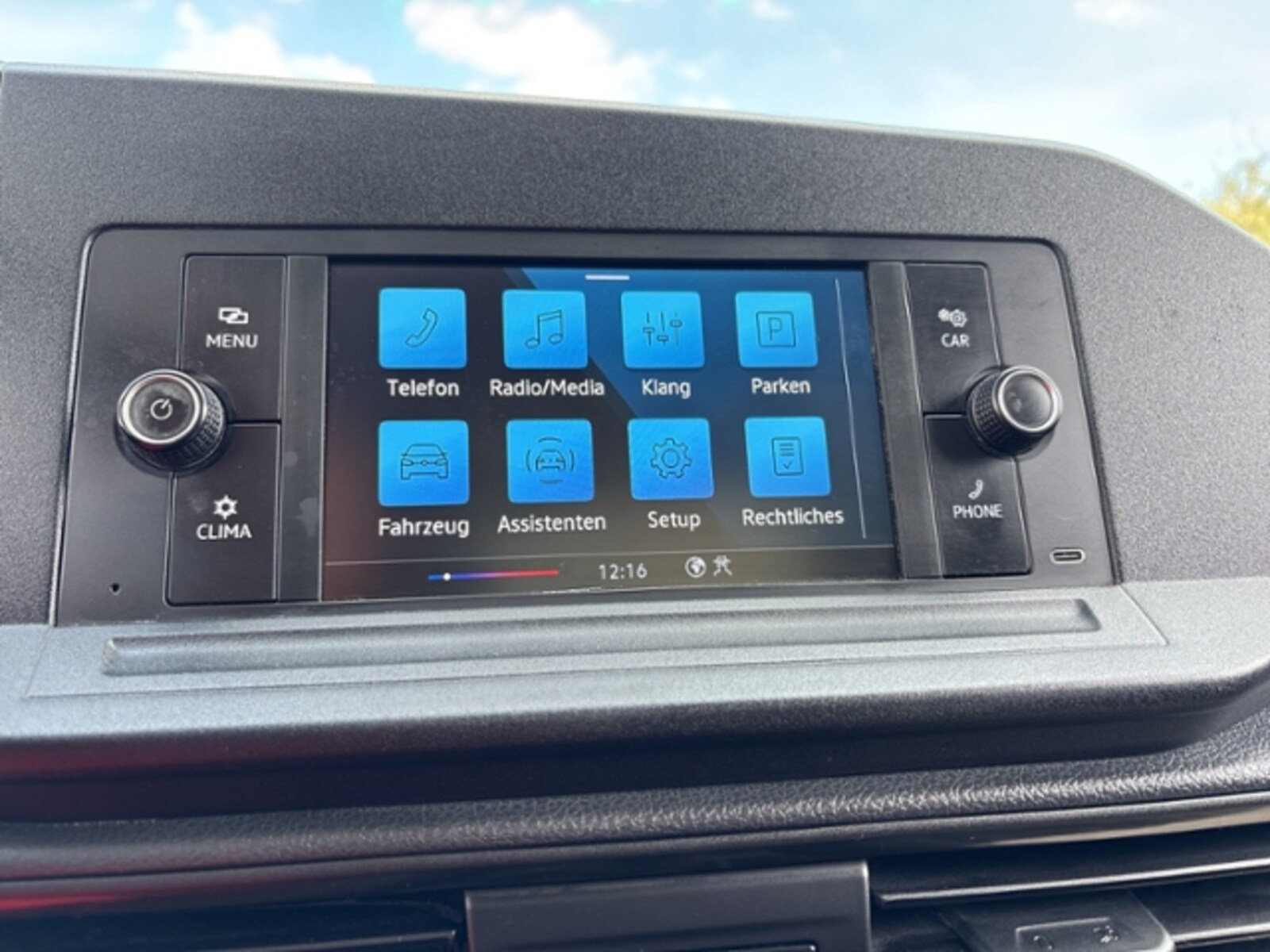 Volkswagen Caddy Maxi Cargo – Bild 11