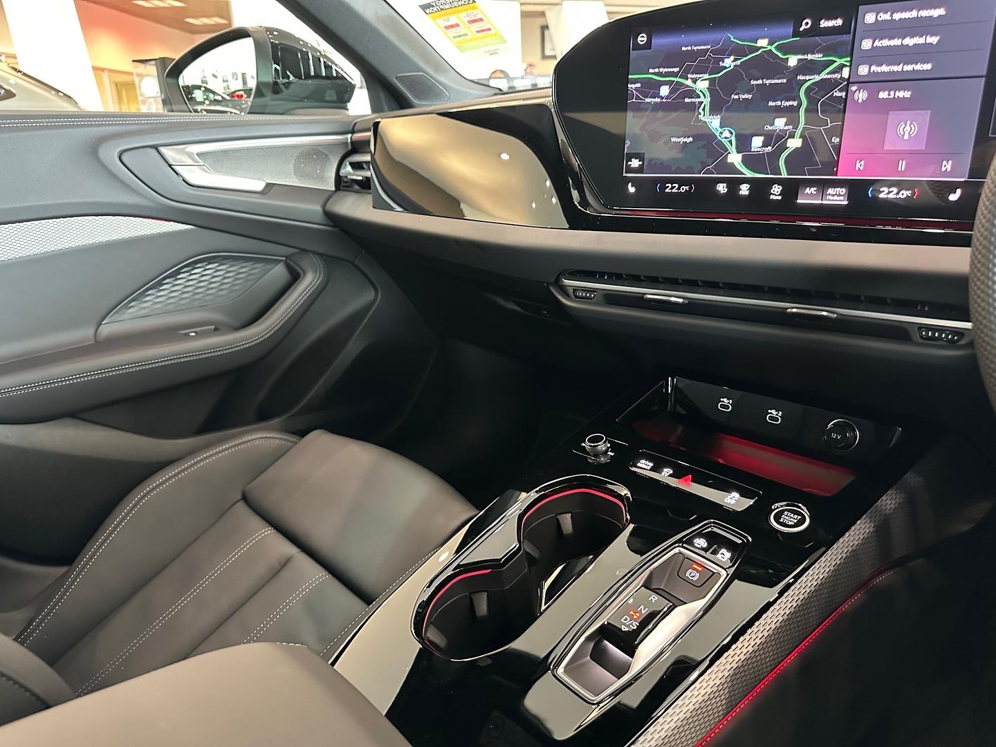 Image about Audi A5 Avant TFSI e e-hybrid quattro 270 kW S tronic