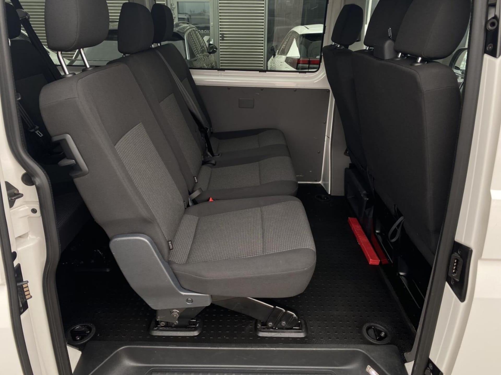 Volkswagen Transporter 6.1 Kombi krótki rozstaw osi