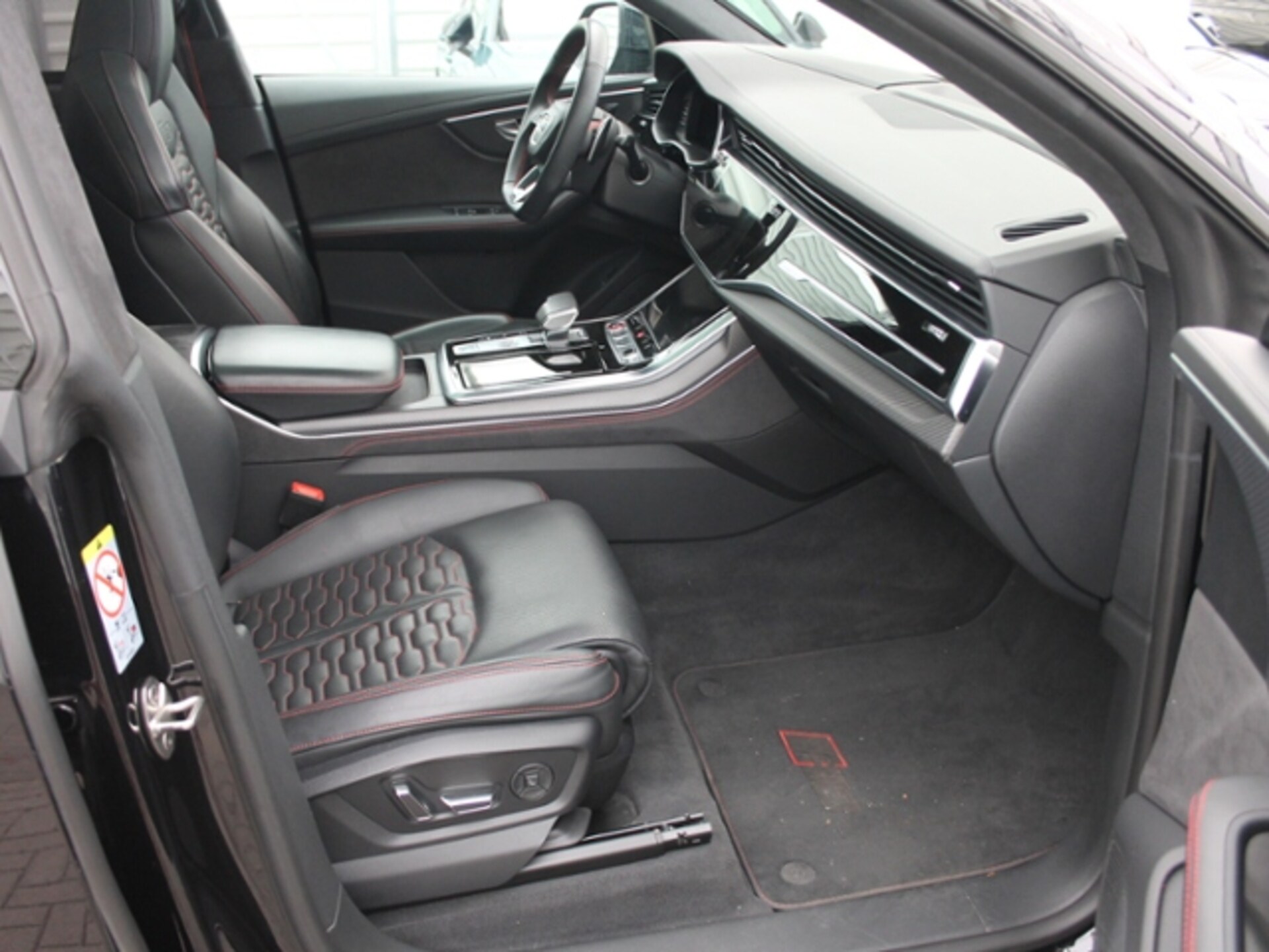 Audi RS Q8 SUV