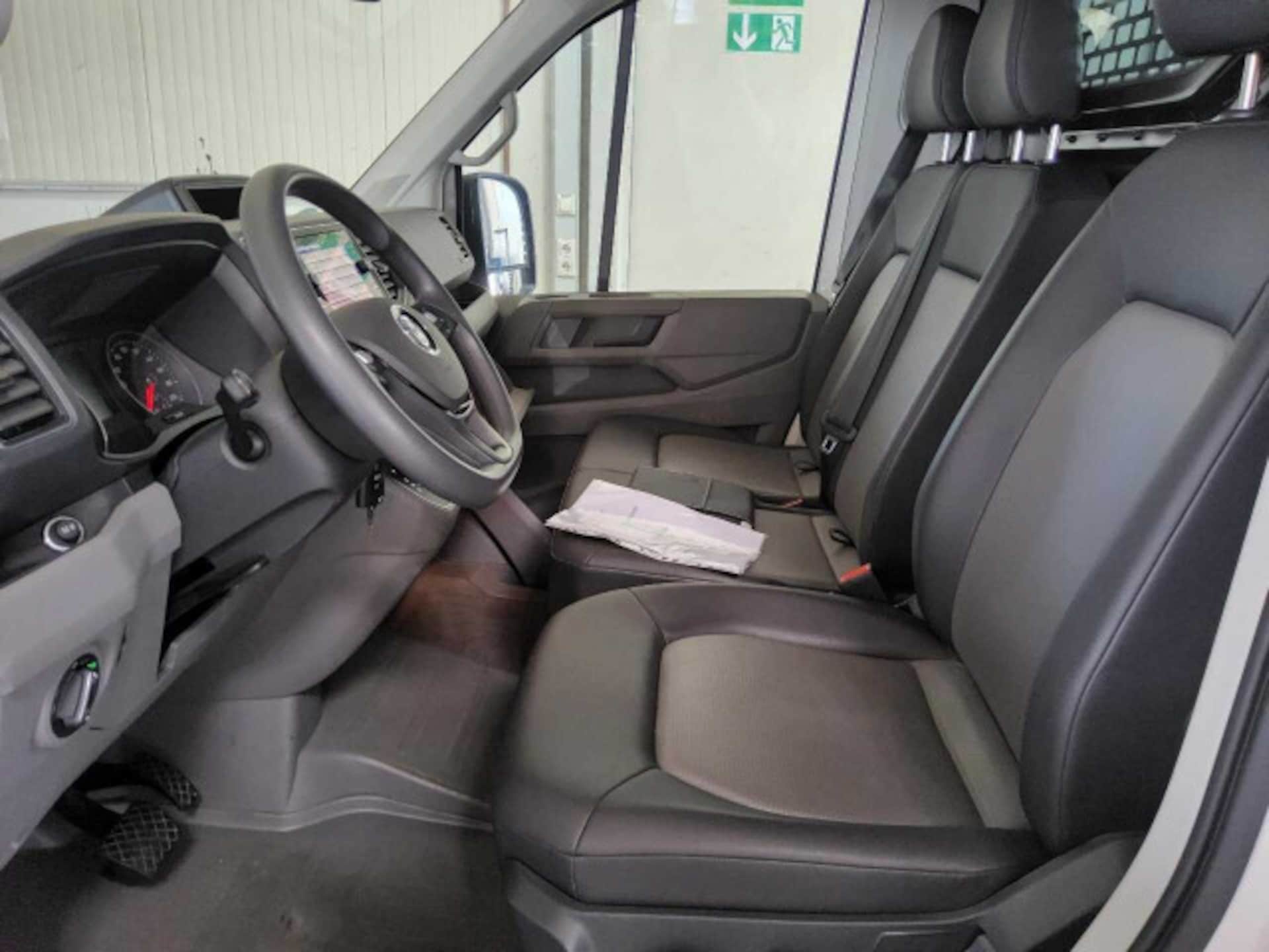 Volkswagen Crafter Kasten mittlerer Radstand
