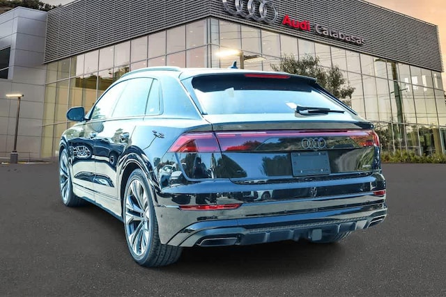 2026 Audi Q8