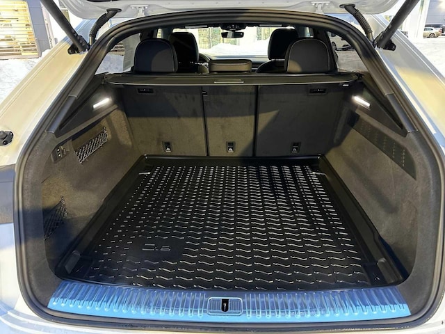 2026 Audi Q8 Premium Plus - Photo 14