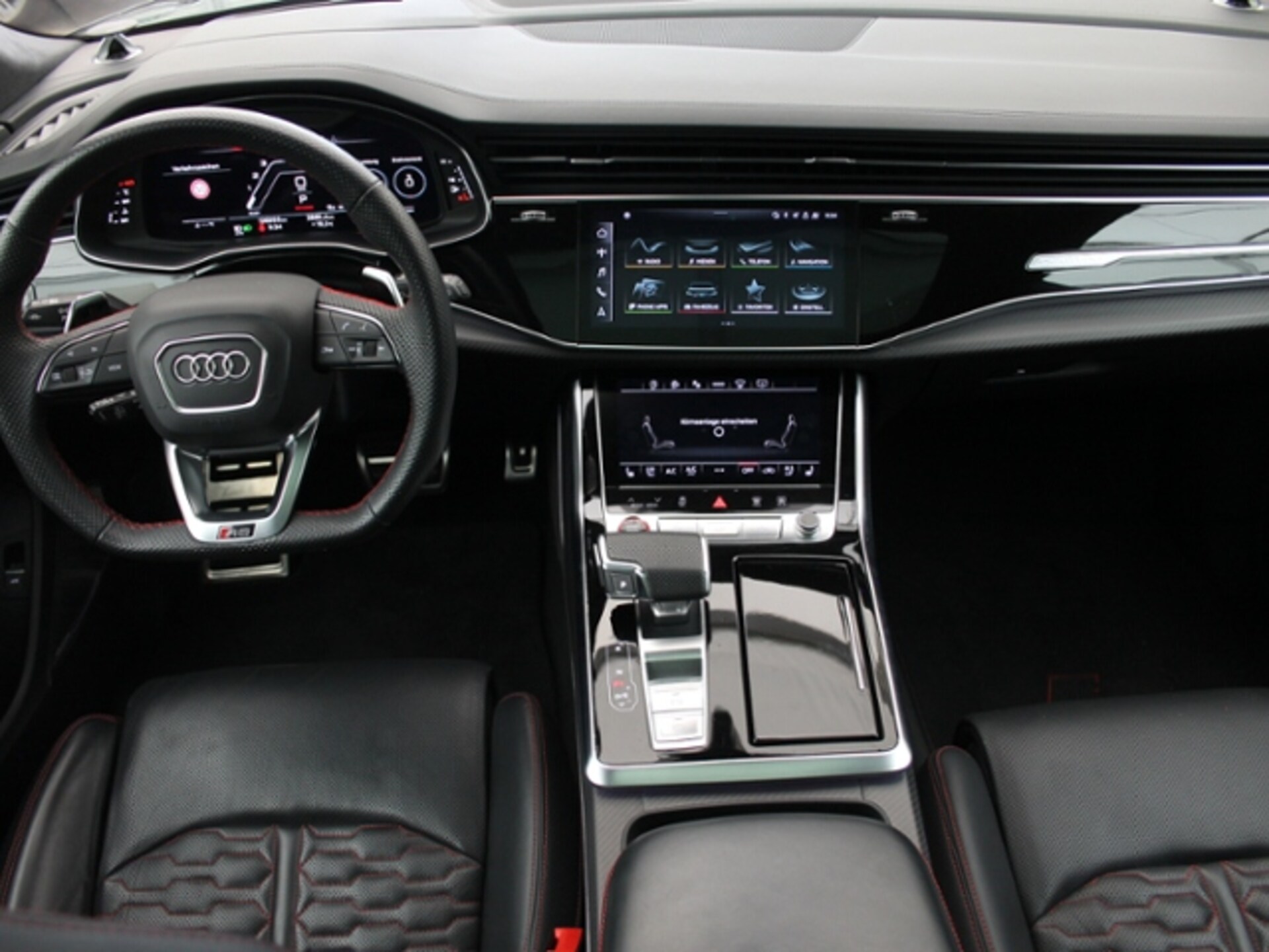 Audi RS Q8 SUV
