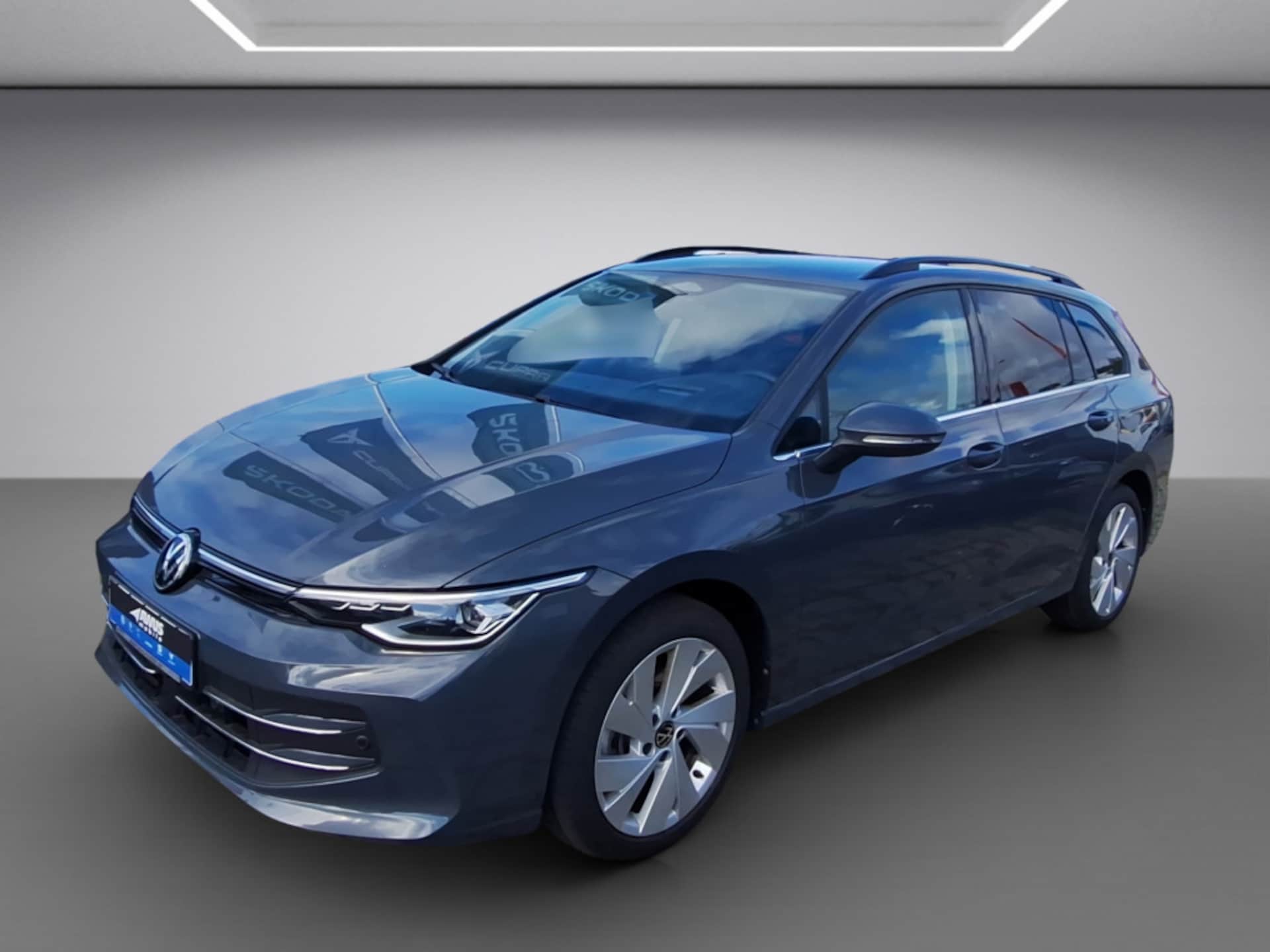 Volkswagen Golf Variant — Volkswagen Golf Variant Golf VIII Variant Style 2.0 TDI DSG AHK, Head-Up, Navigation
