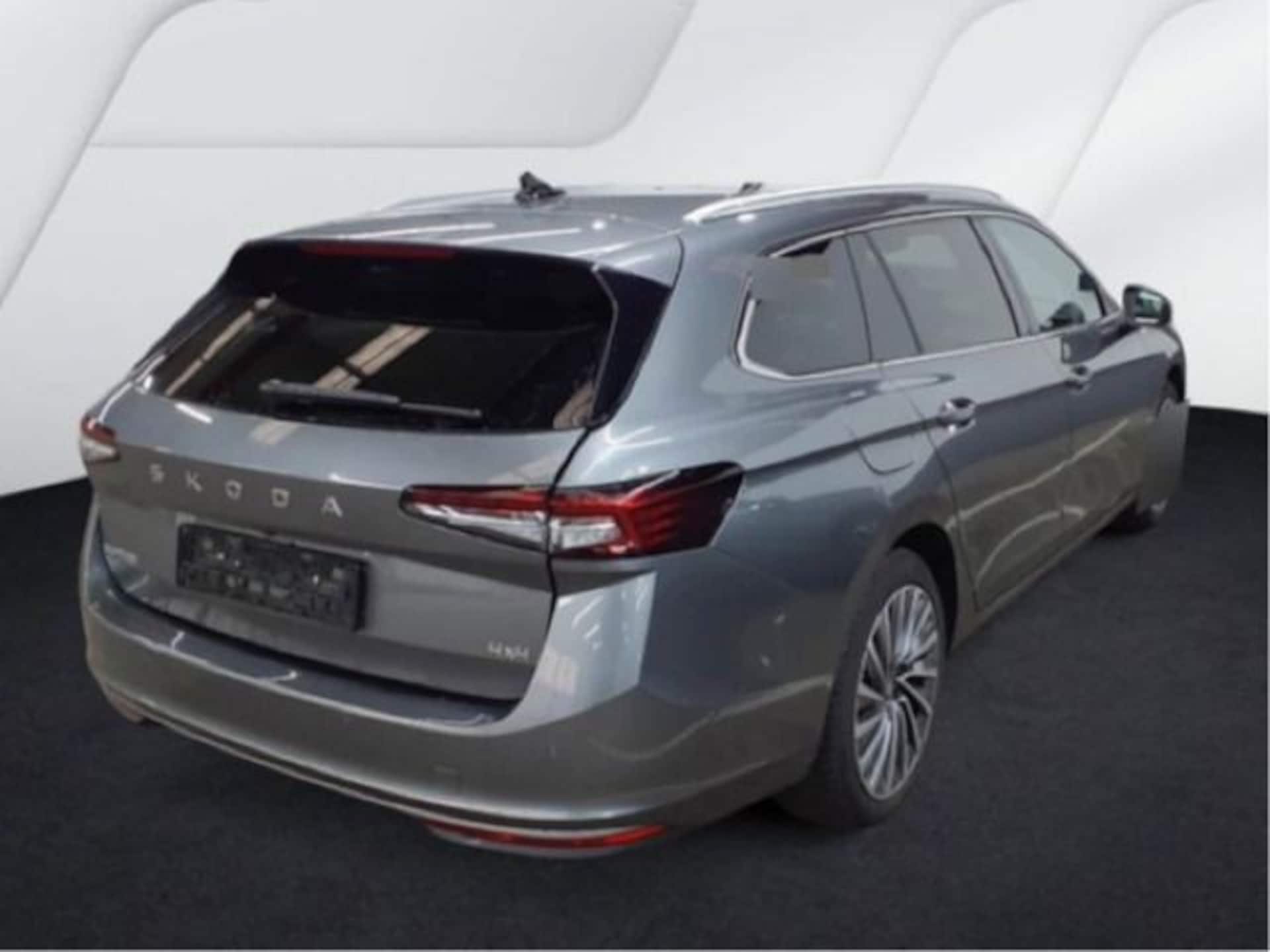 Skoda Superb Combi Laurin & Klement