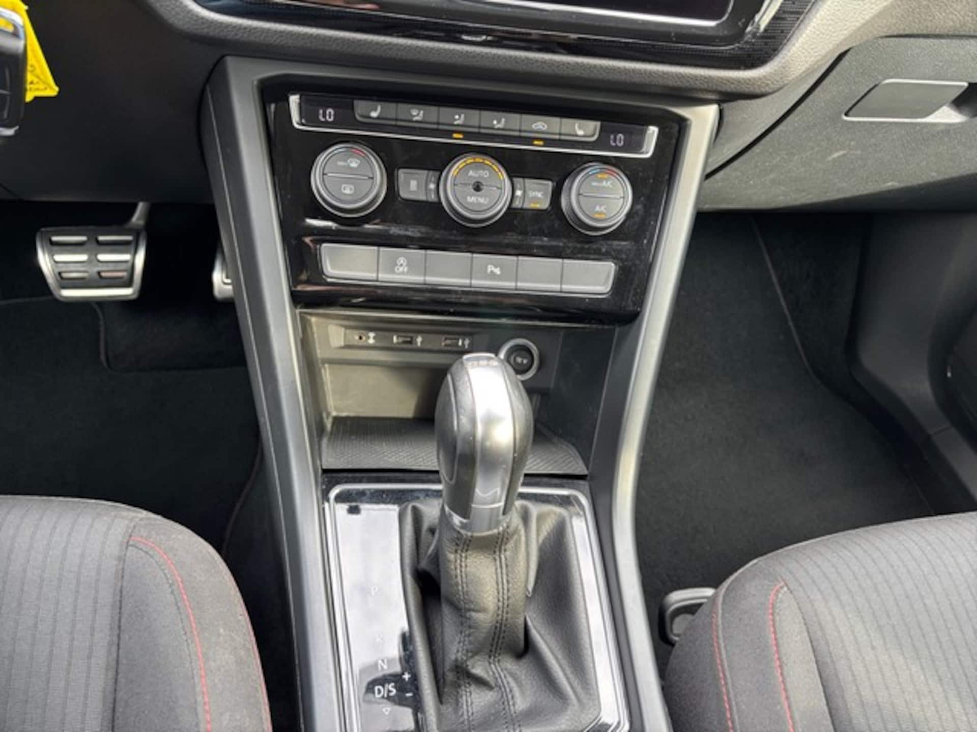 Volkswagen Touran SOUND
