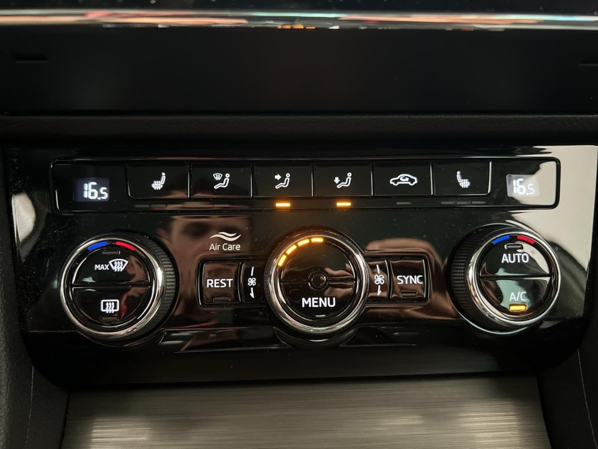 Skoda Superb Combi Style