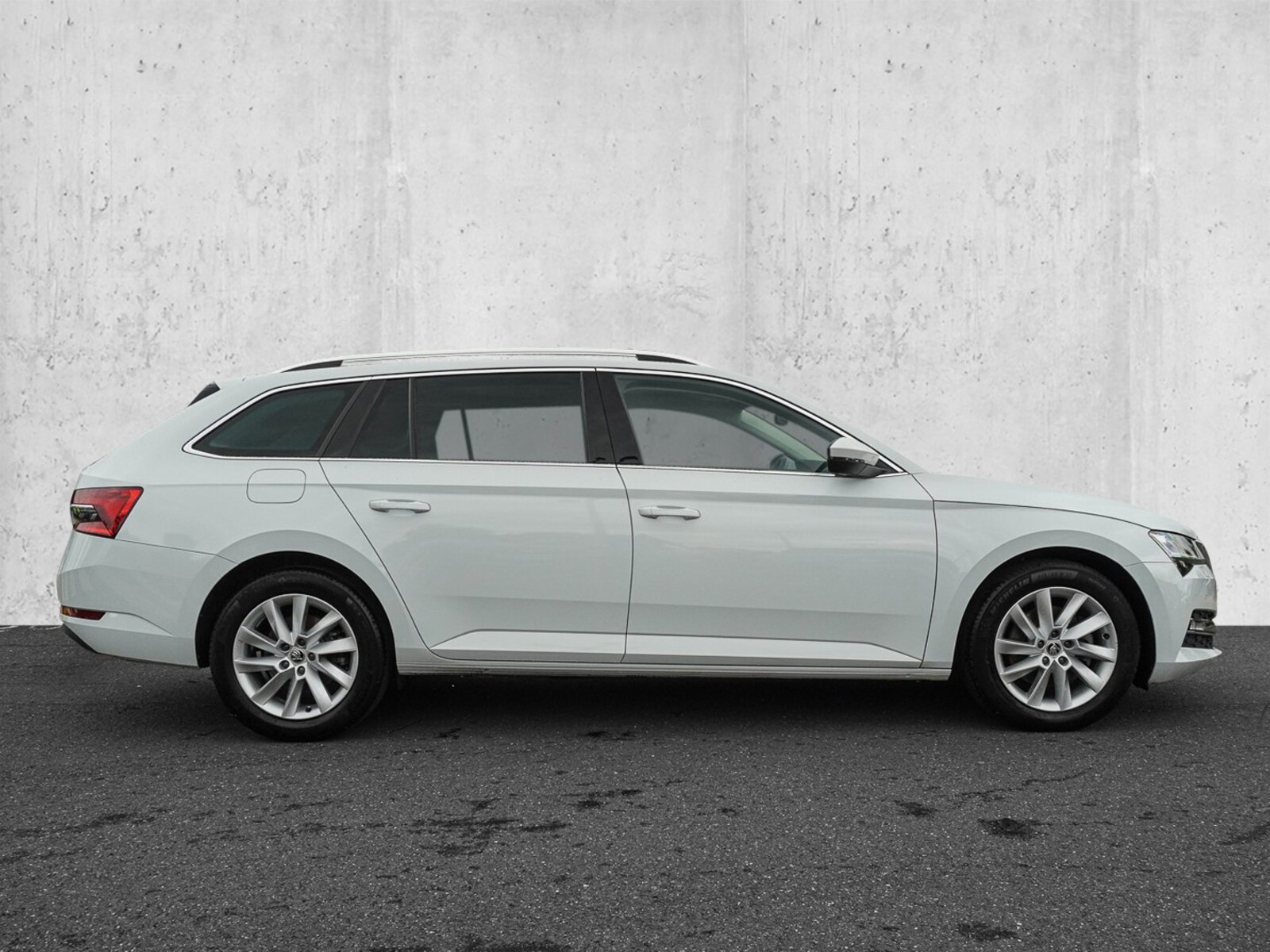 Škoda Superb Combi – Bild 5