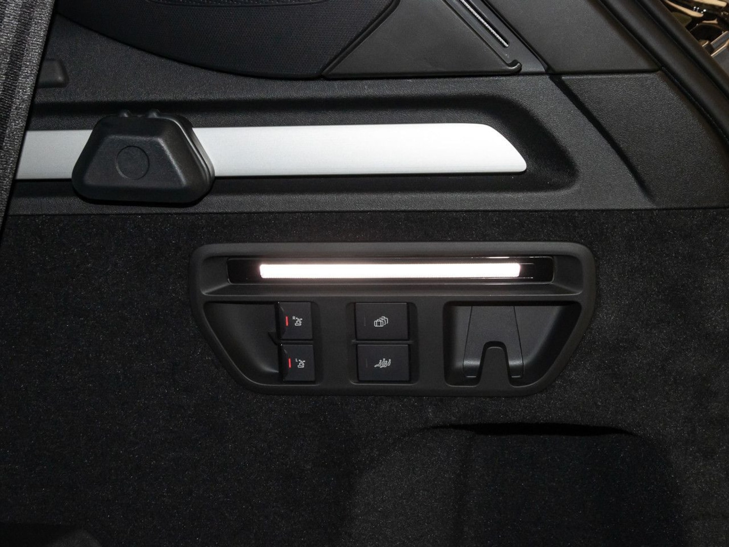 Bild über Audi Q7 SUV TDI quattro 220 kW tiptronic - für weitere Informationen kontaktieren Sie den Audi Partner