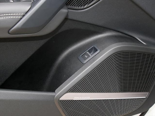 2025 AUDI SQ5 - Image 34