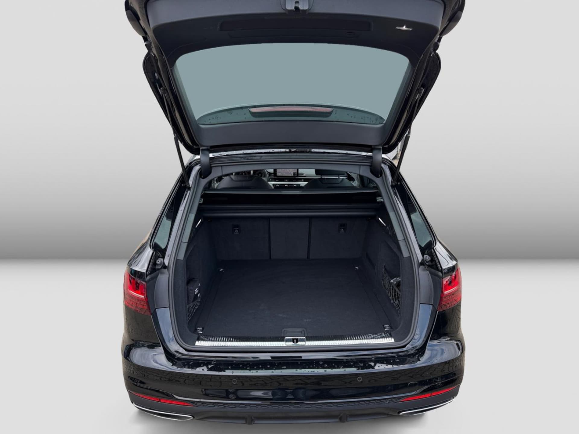 Audi A4 Avant S line